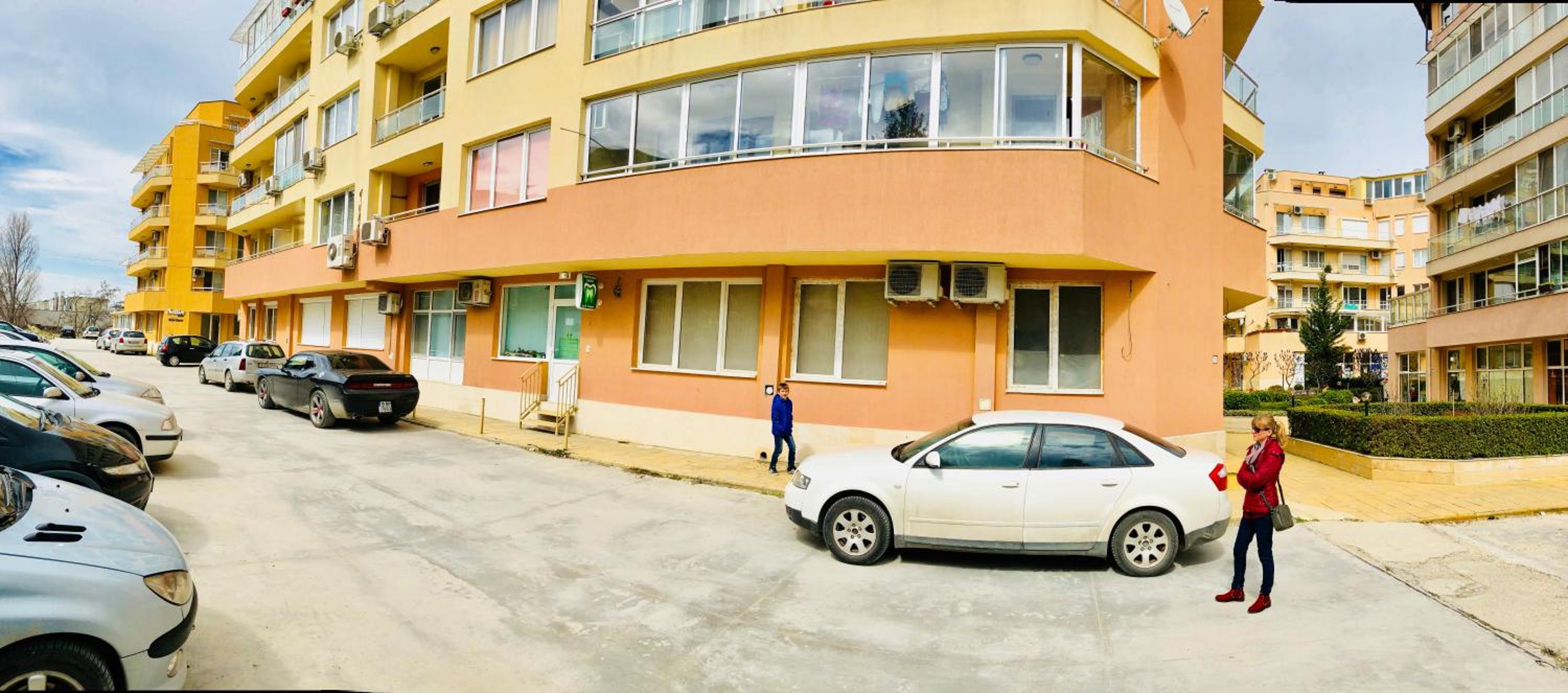 Apartment - Photo 22
