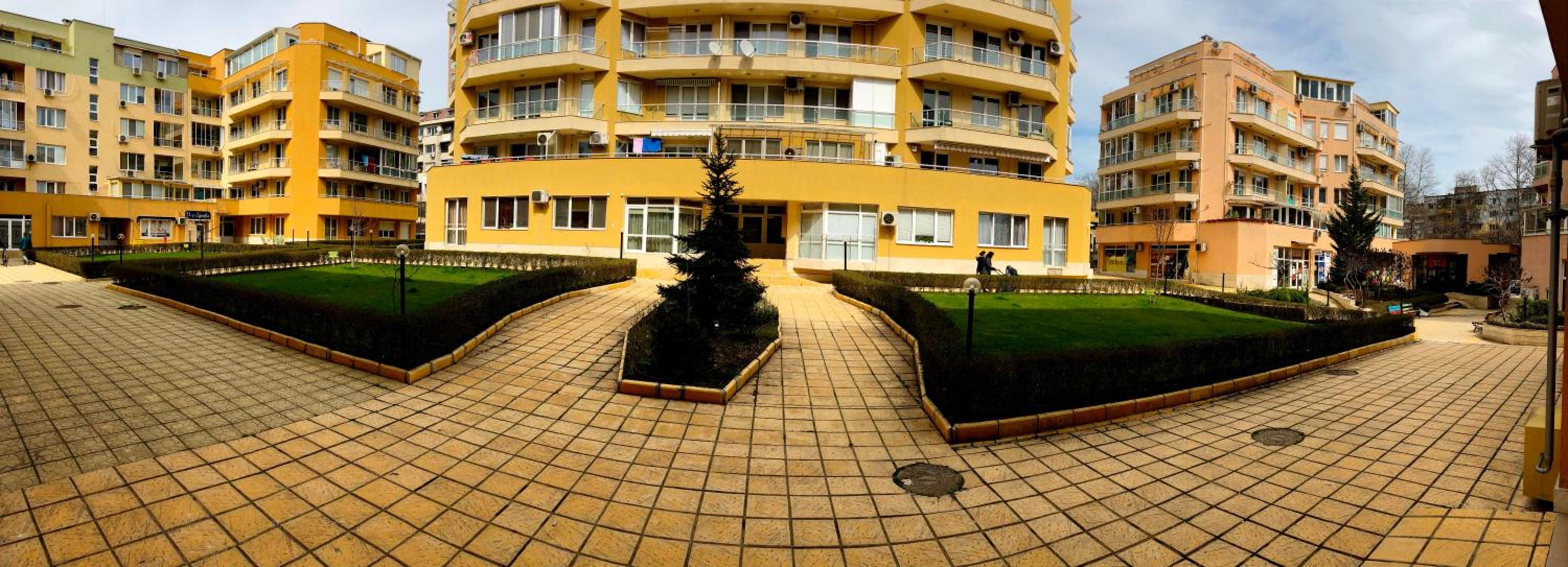 Apartment - Photo 14