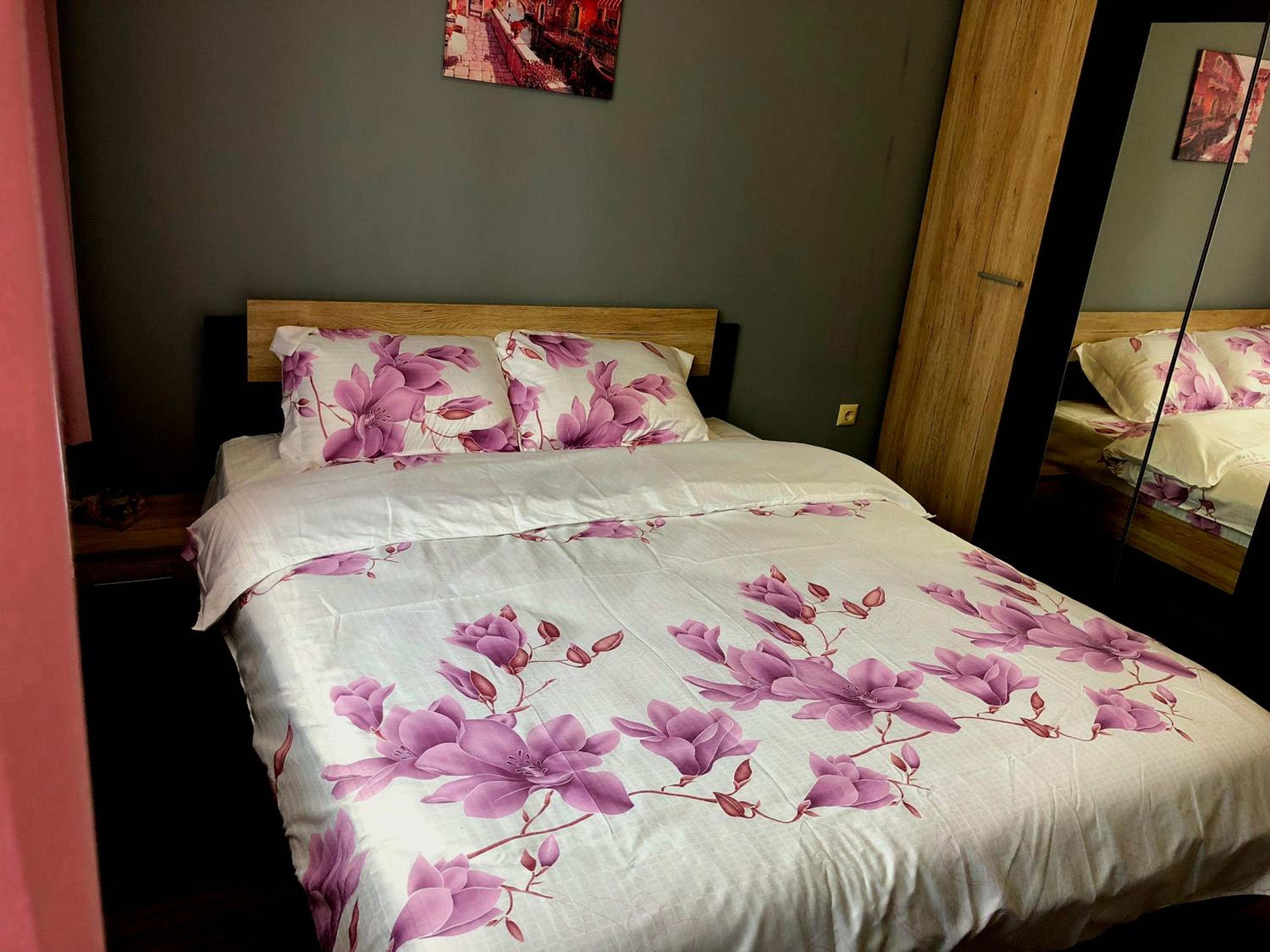 Apartment - Photo 43