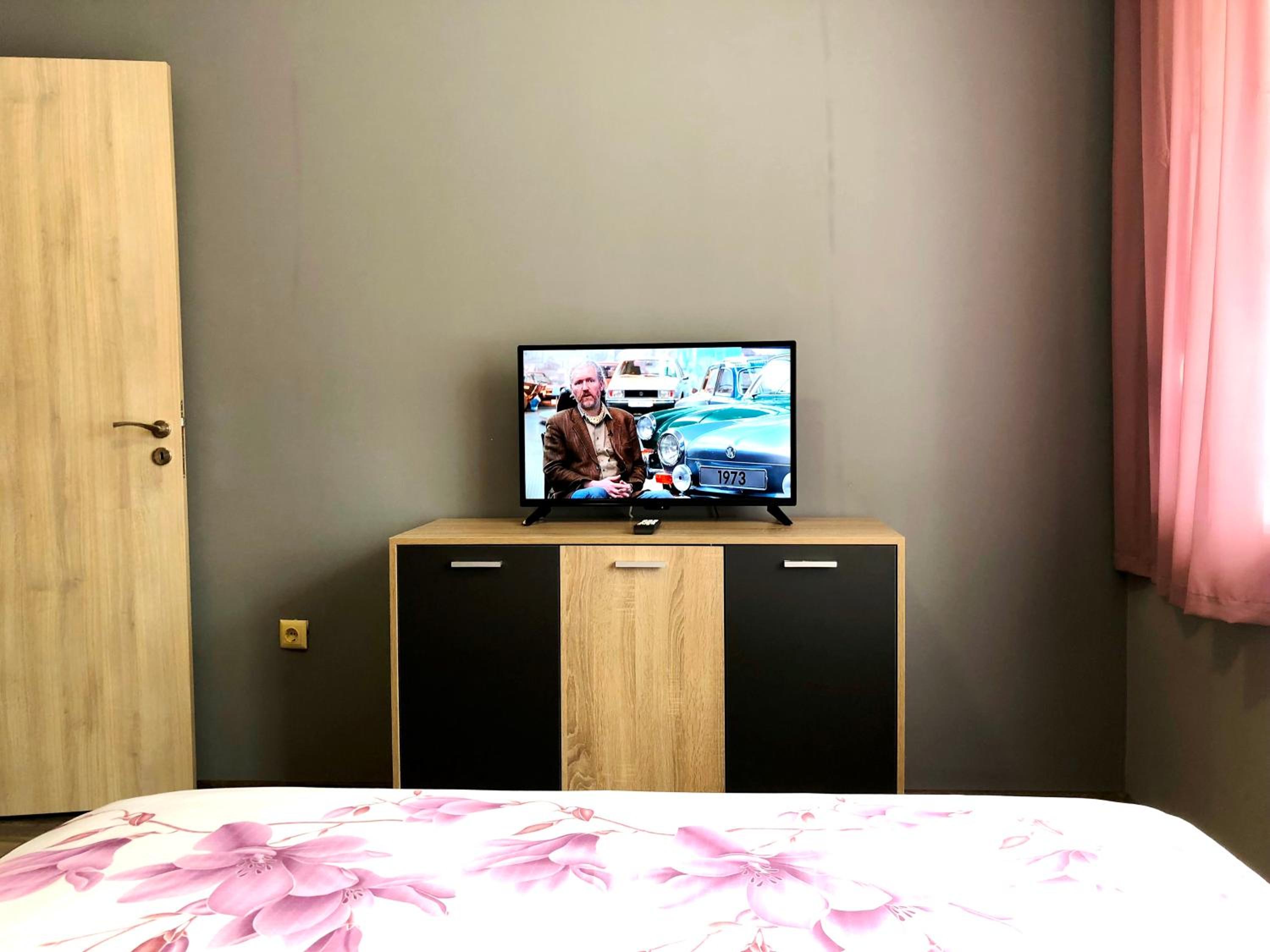 Apartment - Photo 45