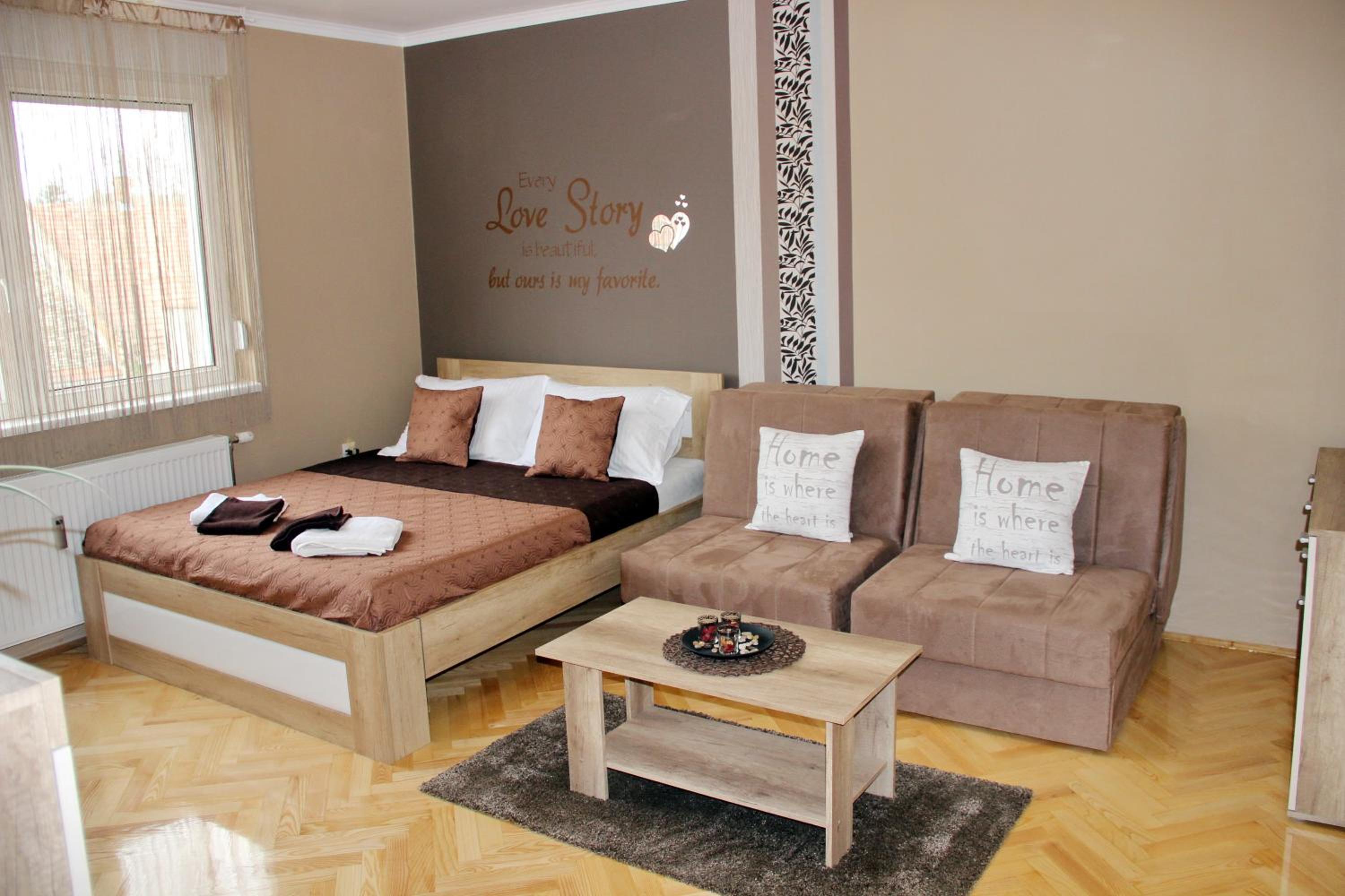 Apartment with Terrace photo 1