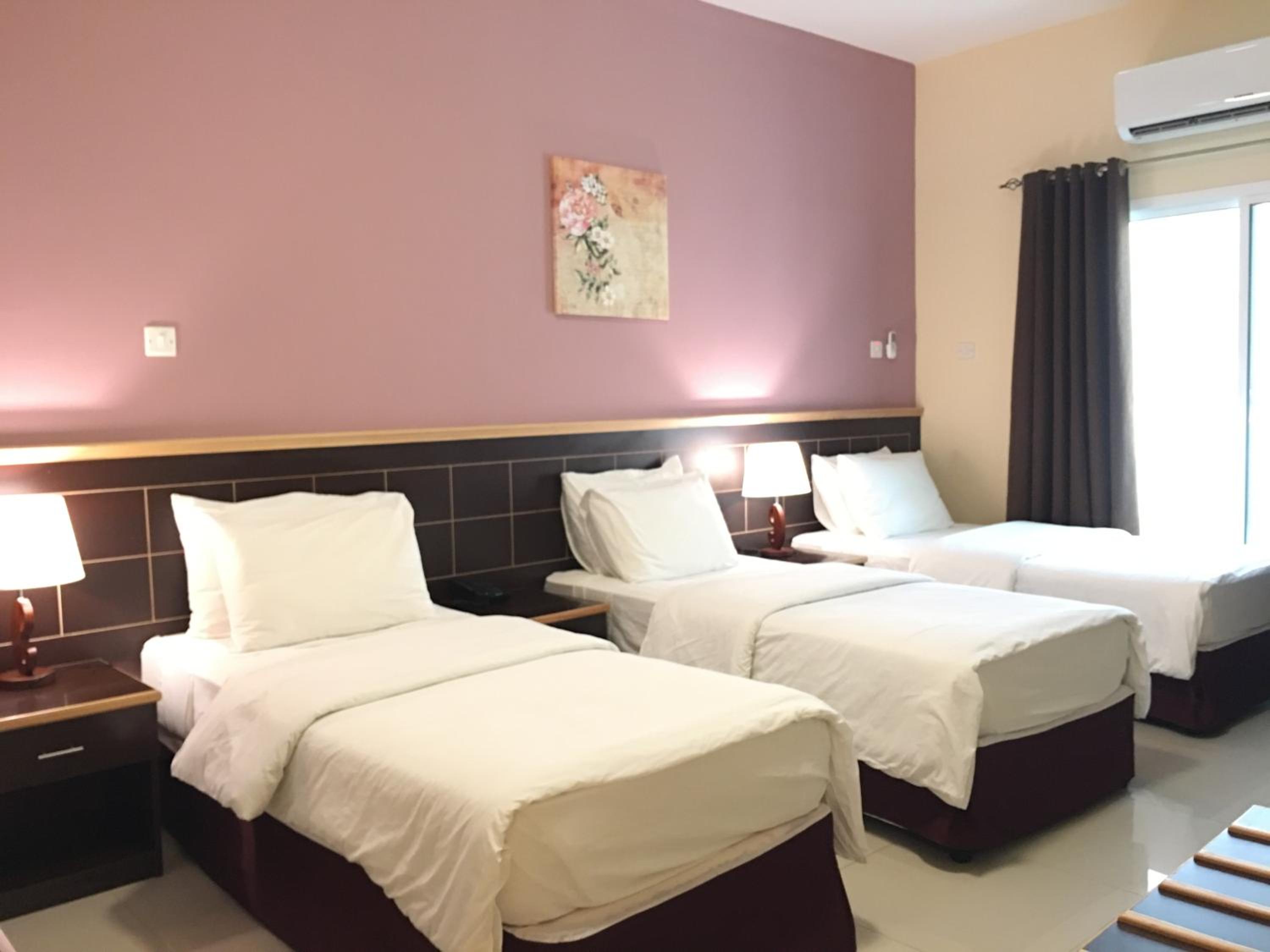 Standard Triple Room - Photo 3