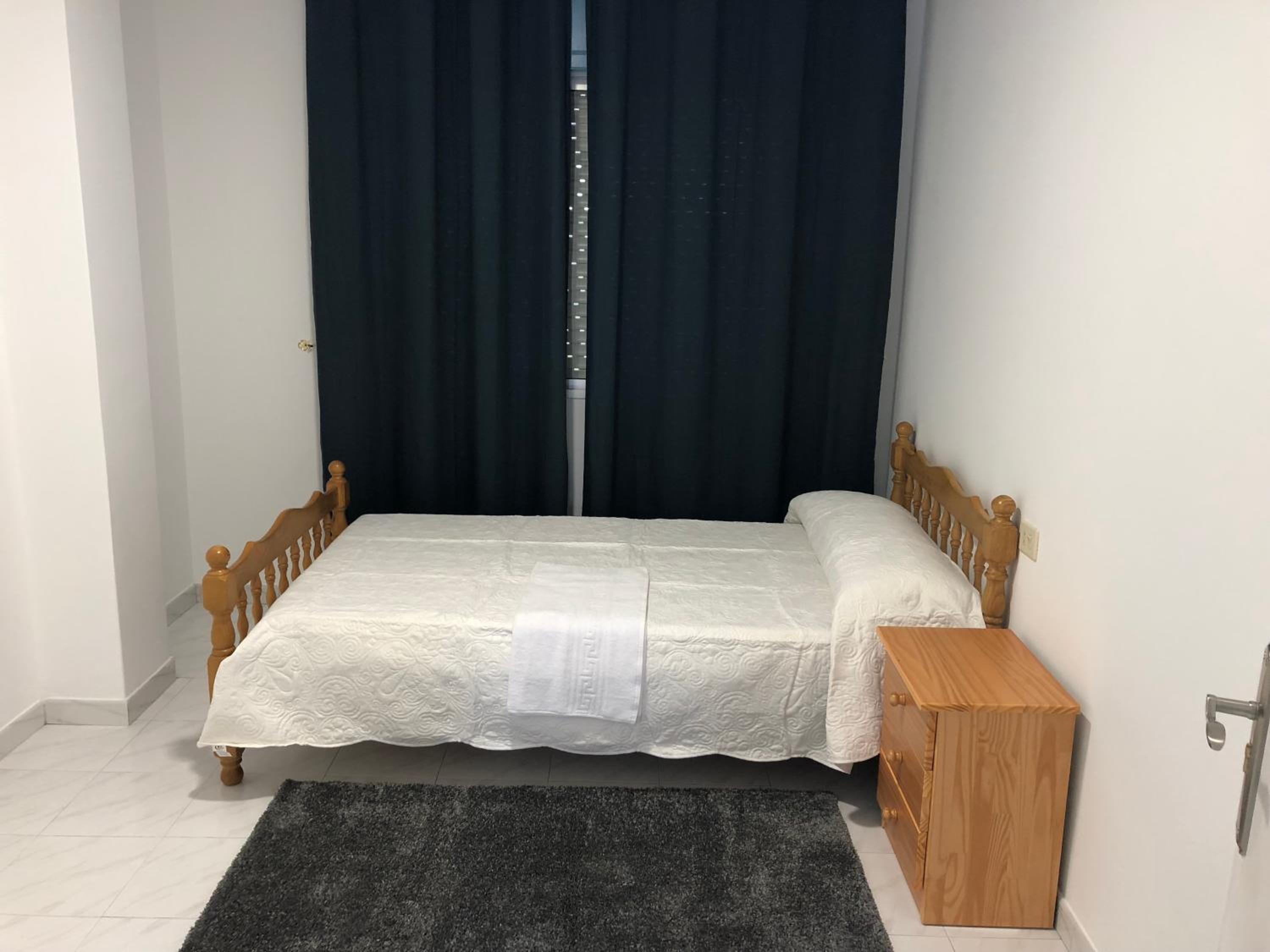 Double Room - Photo 2