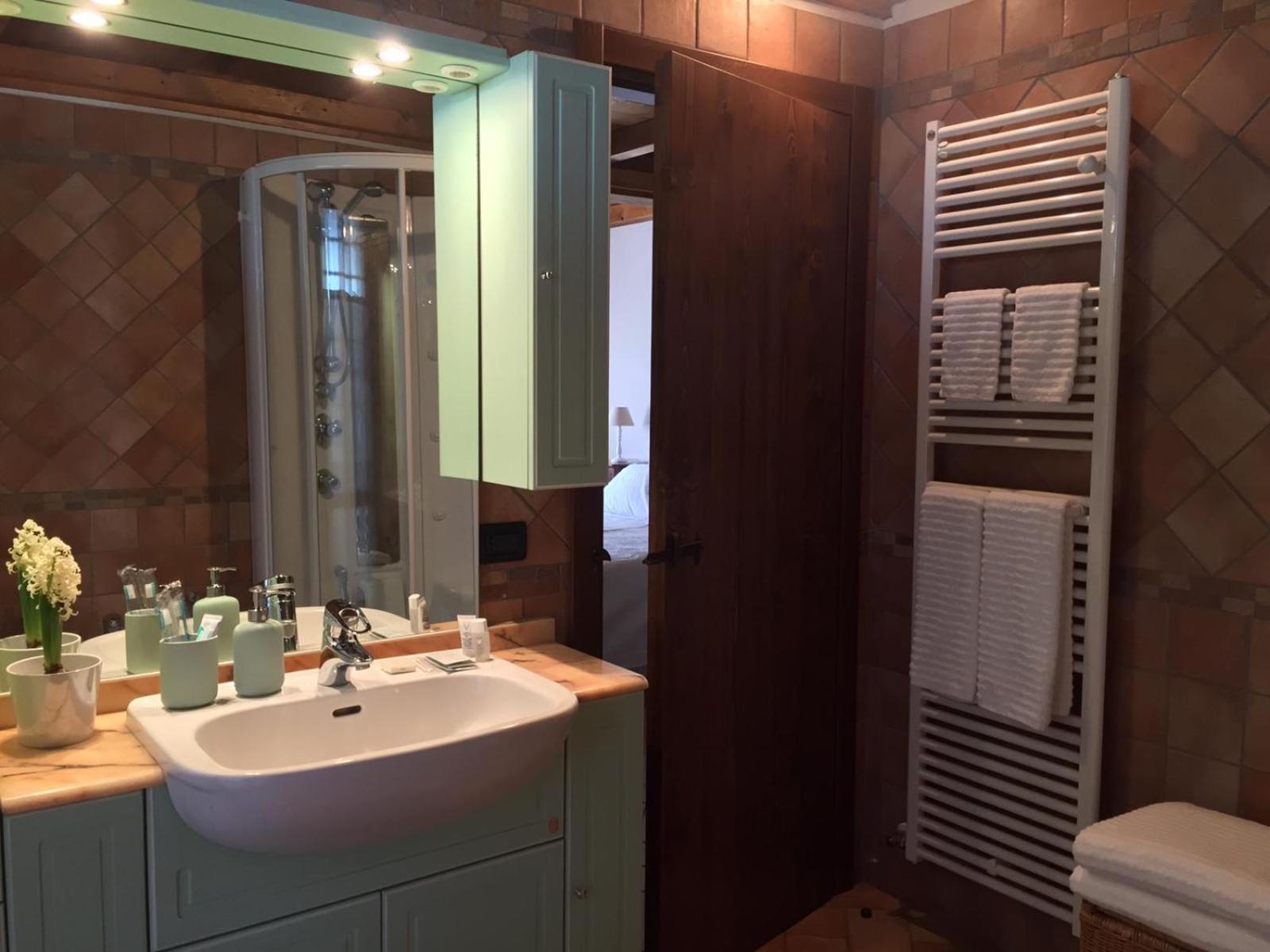 Deluxe Double Room - Photo 5