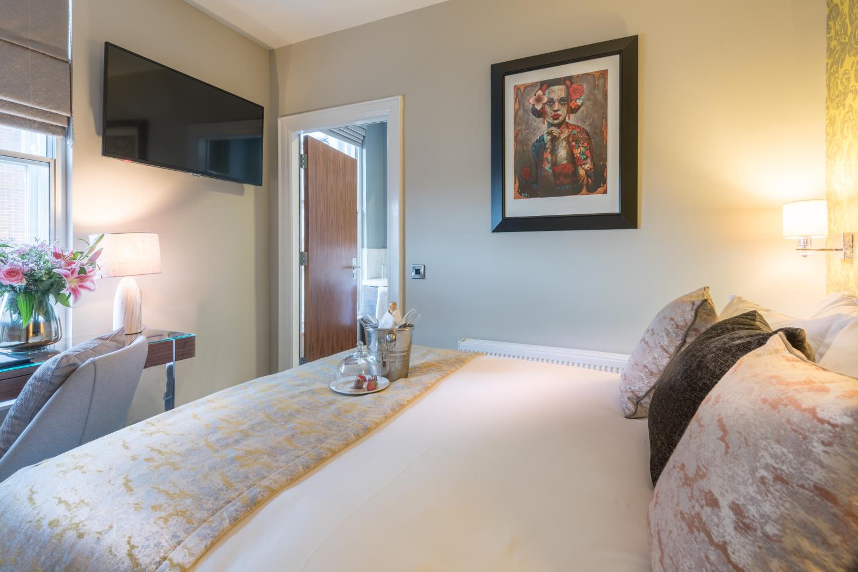 Deluxe Double Room photo 3