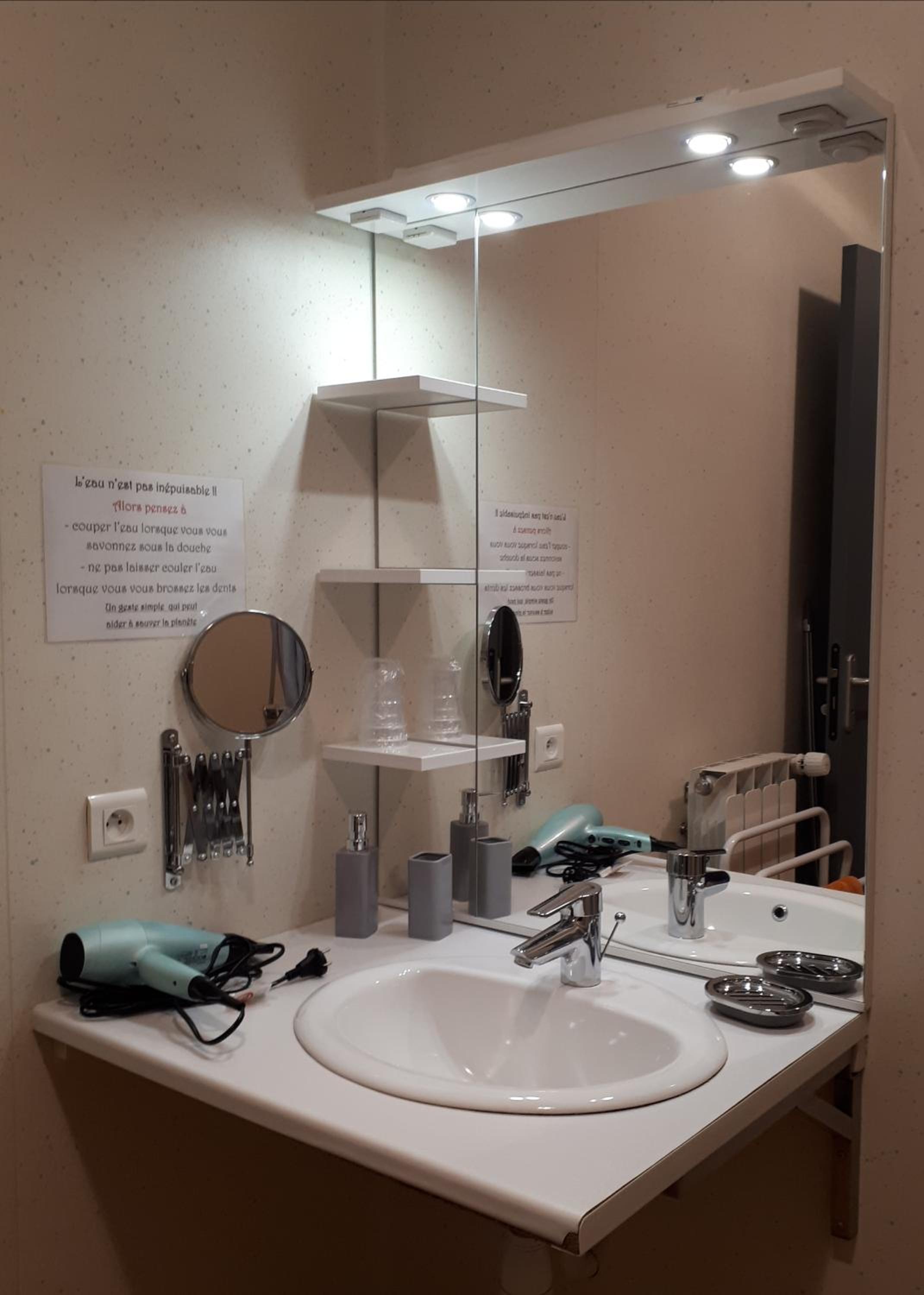 Double Room - Disability Access photo 1