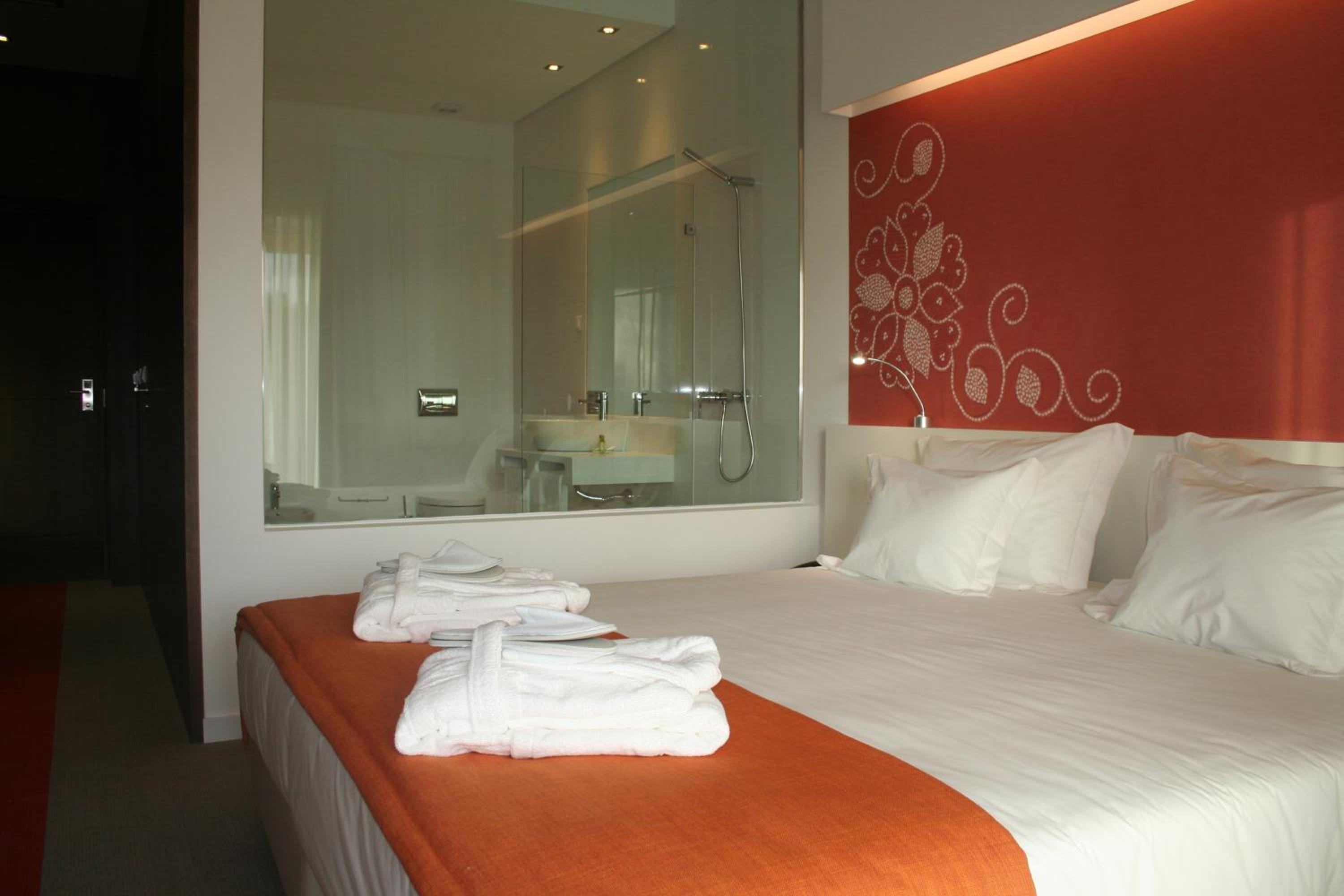 Standard Double Room - Photo 2