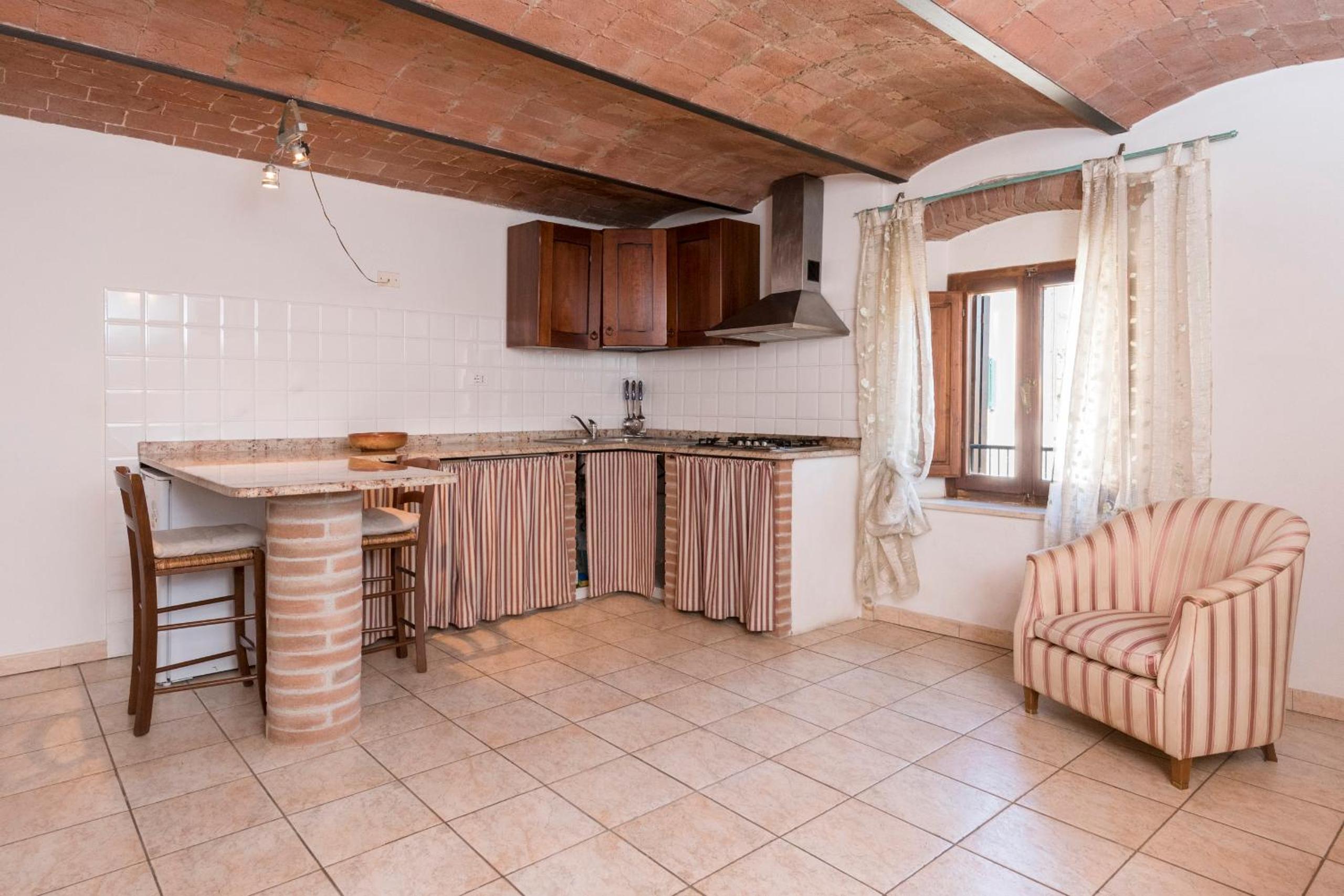 Apartment with Garden View - Photo 9