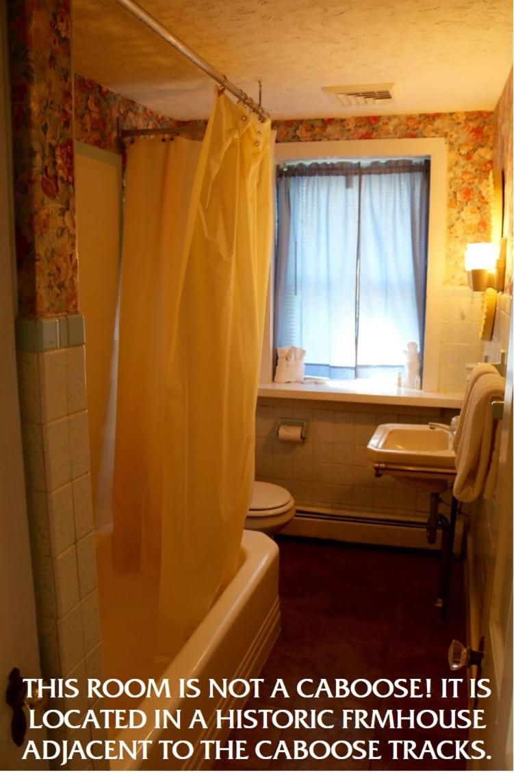 Farmhouse Large Suite - Photo 3
