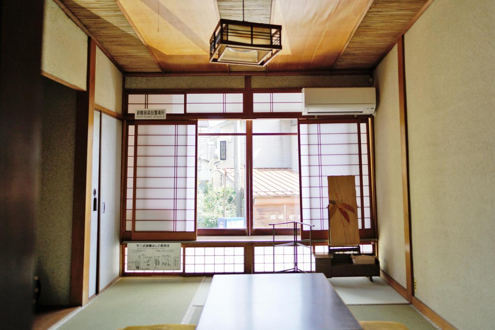 Japanese-Style Triple Room with Shared Bathroom