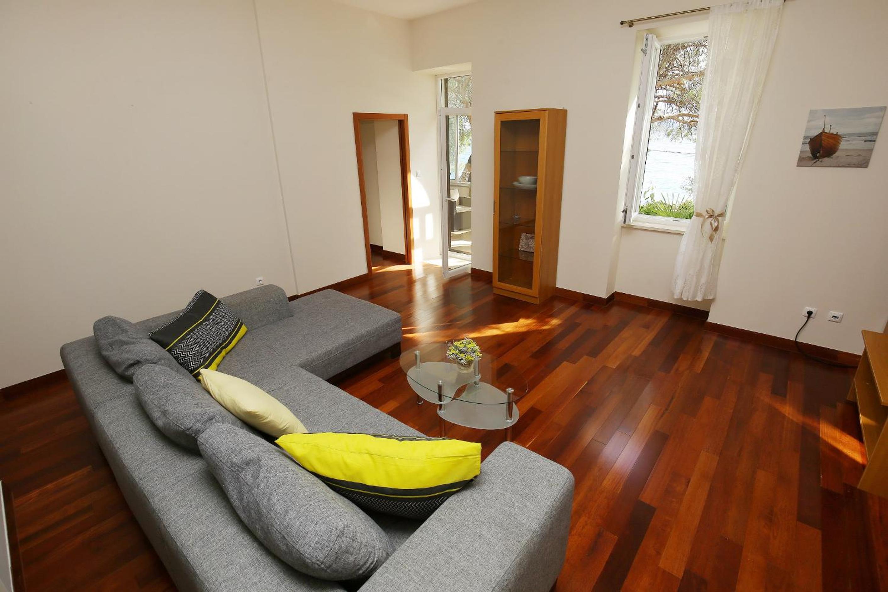 Apartment with Sea View