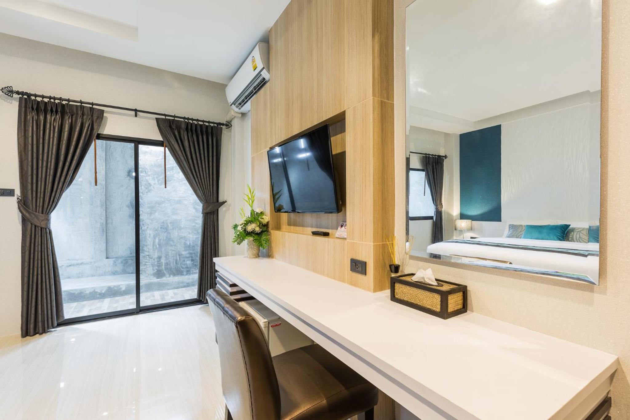 Deluxe Triple Room - Photo 5