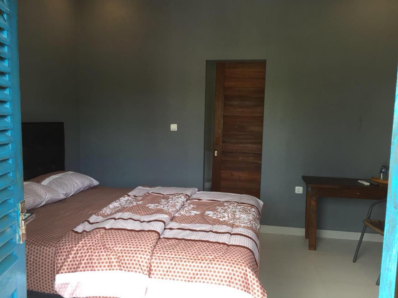 Budget Double Room - Photo 5
