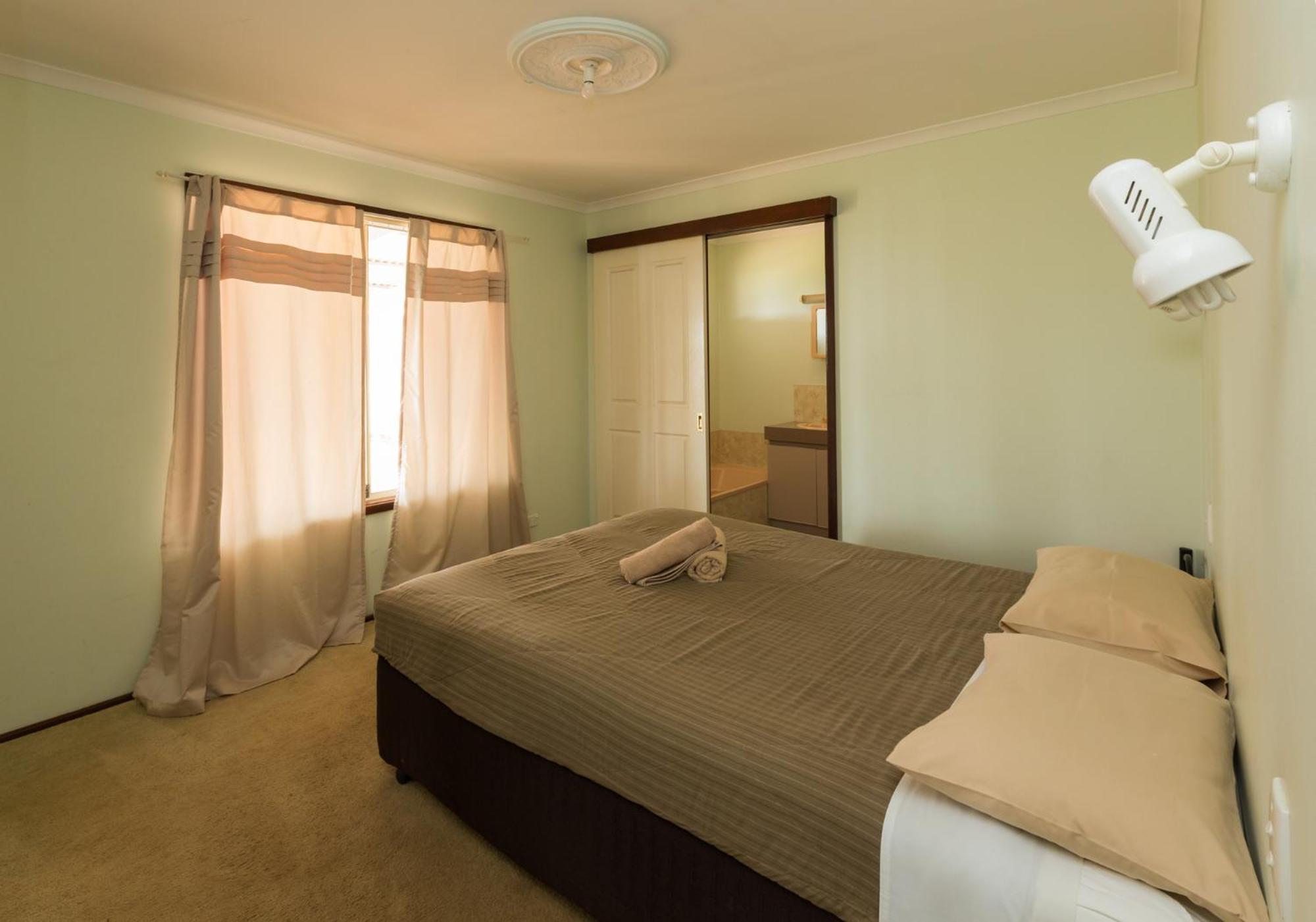 Two-Bedroom Beach Cottage photo 1