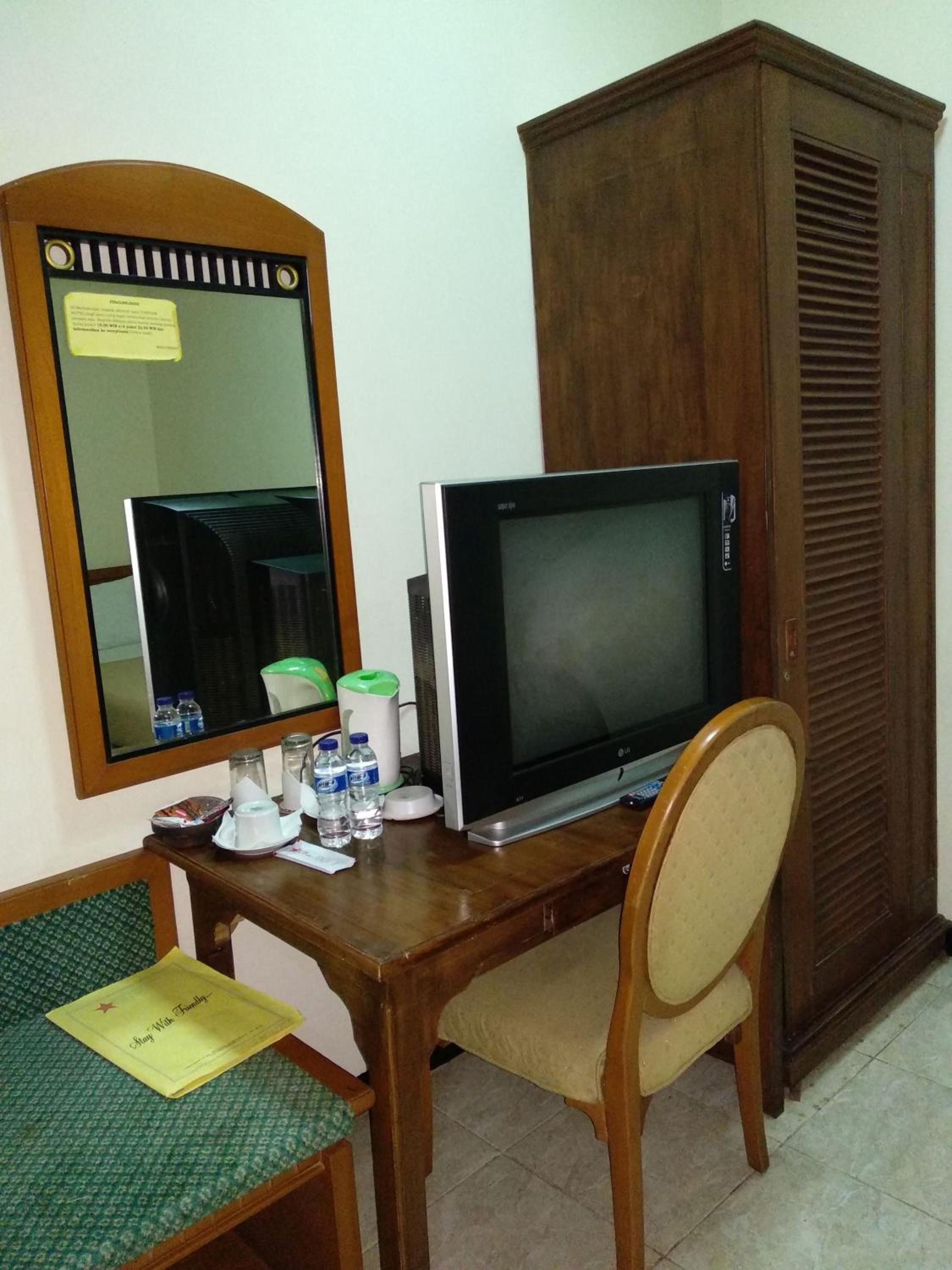 Deluxe Double or Twin Room - Photo 2