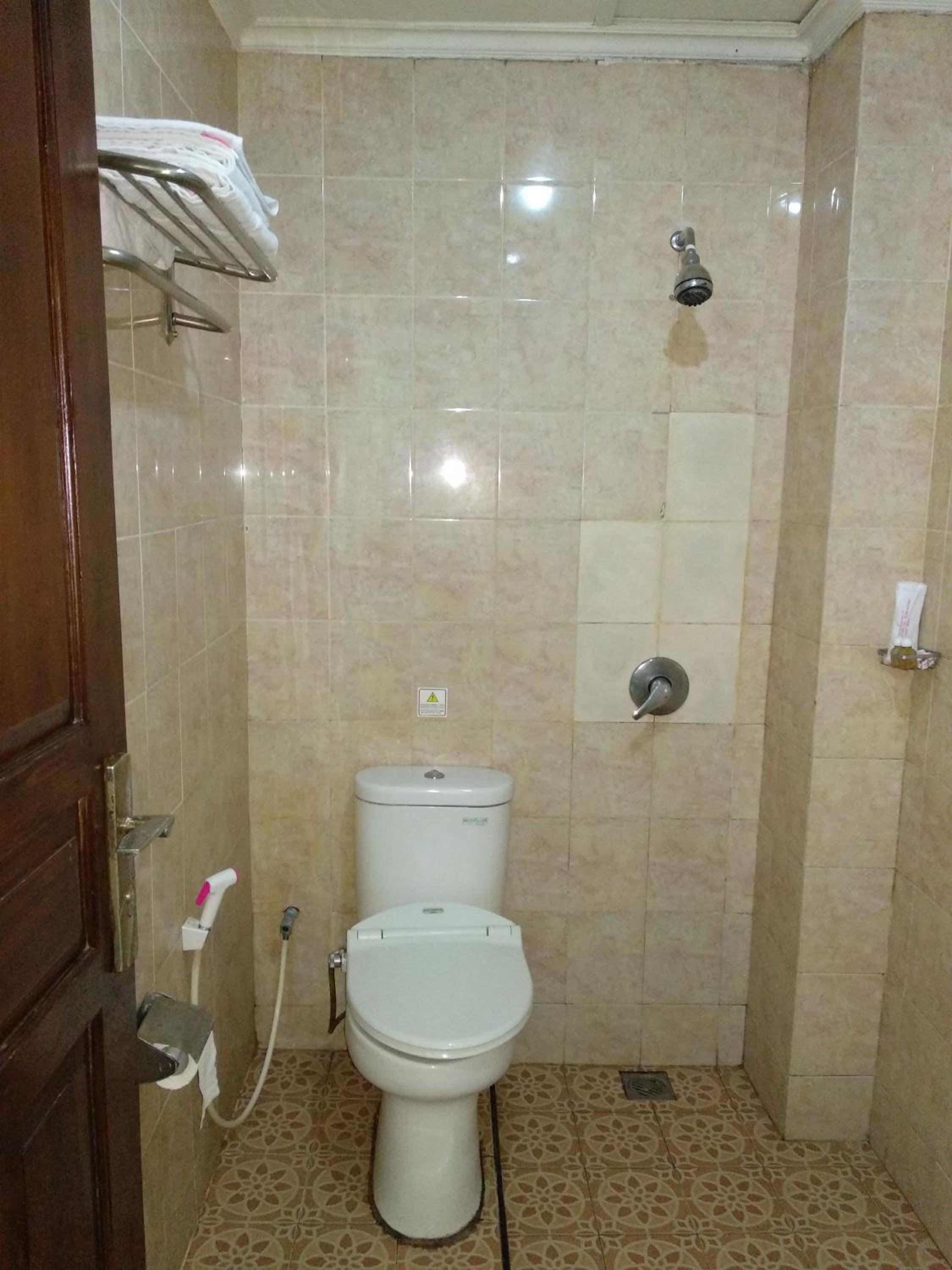 Deluxe Double or Twin Room - Photo 4