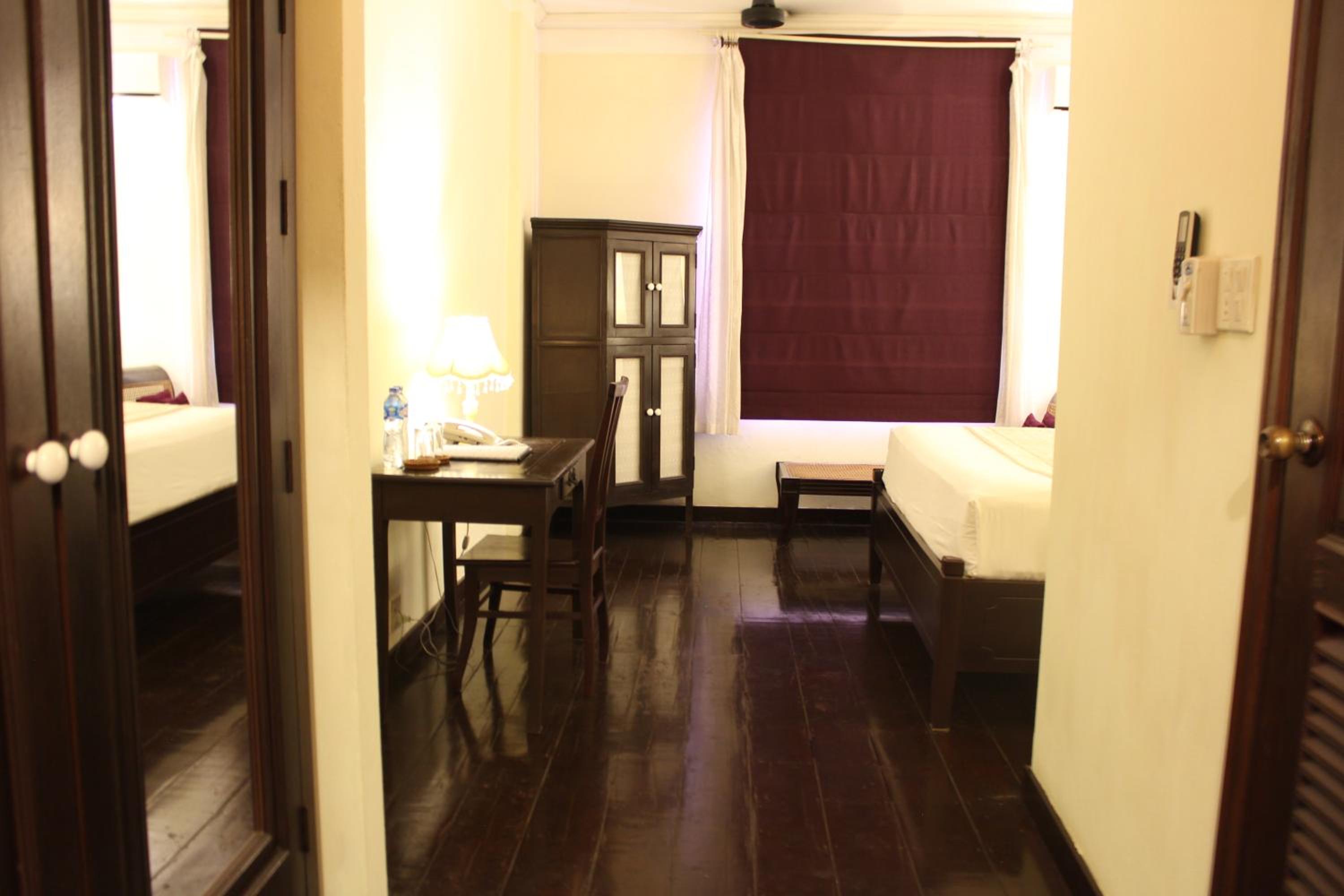 Double Room - Photo 4