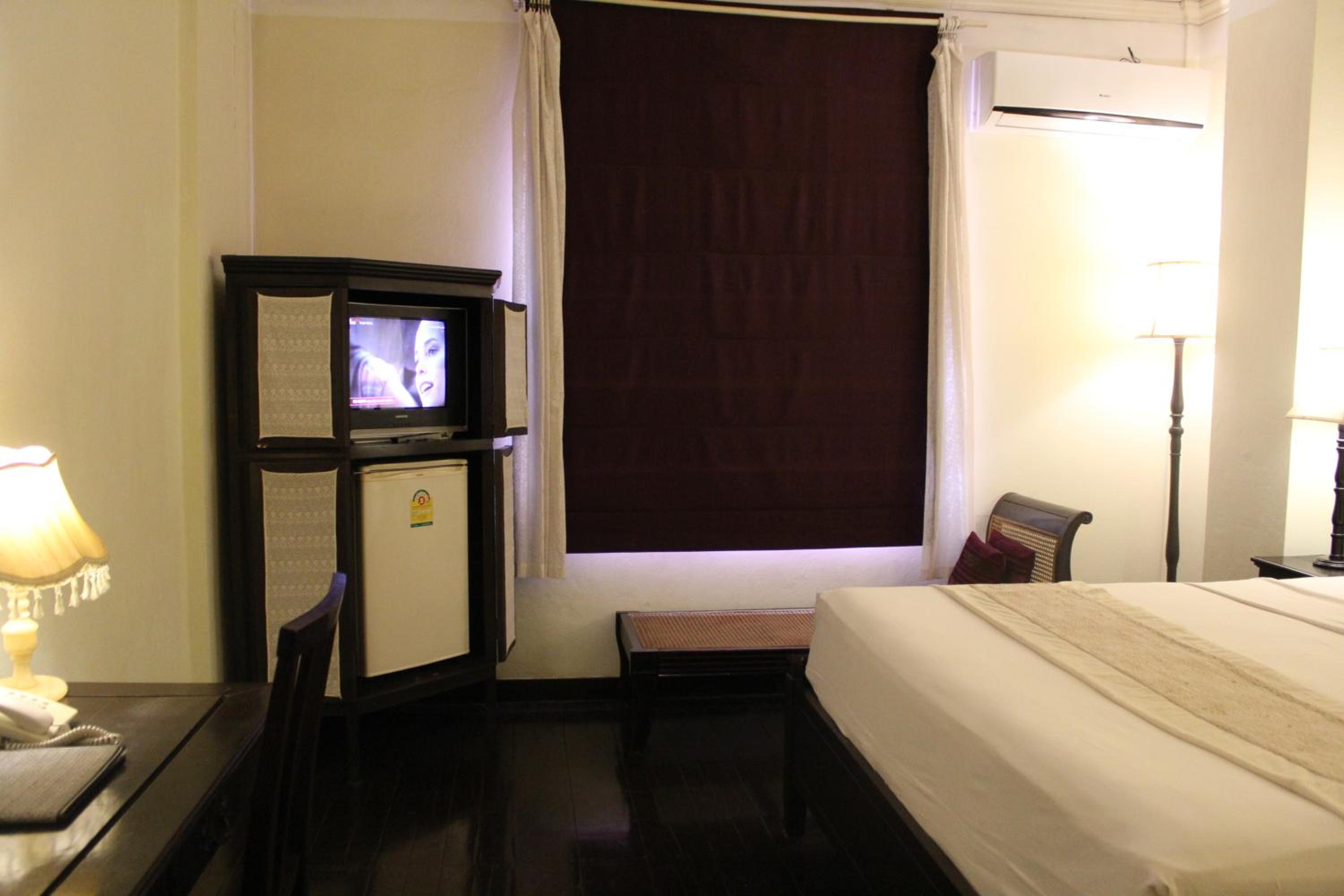 Double Room - Photo 3