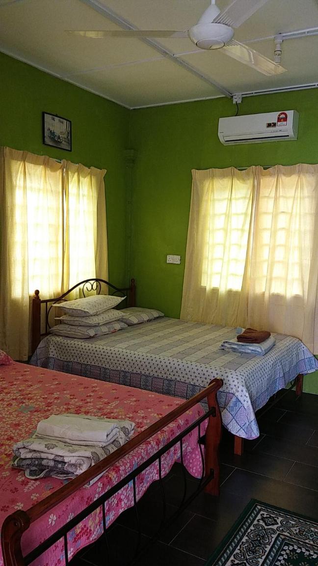 Budget Double Room photo 3