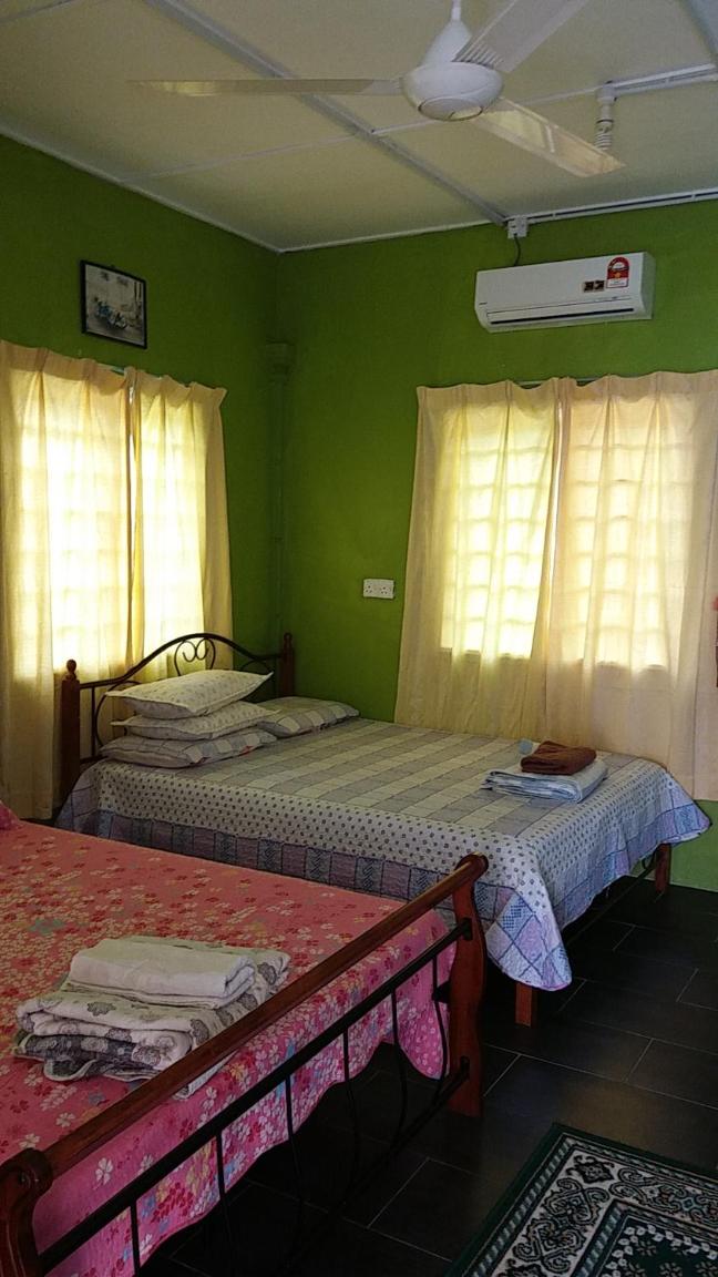 Budget Double Room photo 2