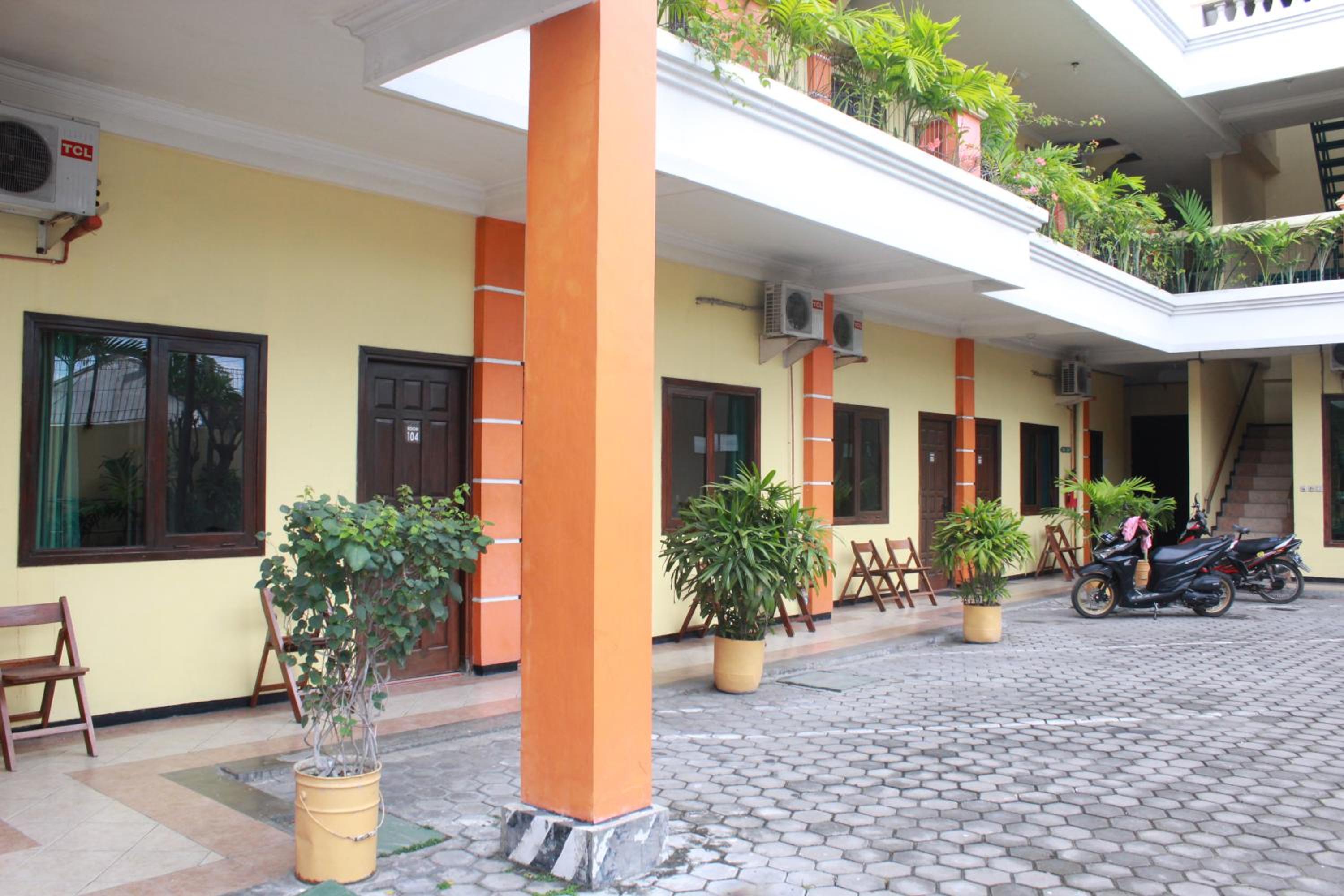 Deluxe Double or Twin Room - Photo 7
