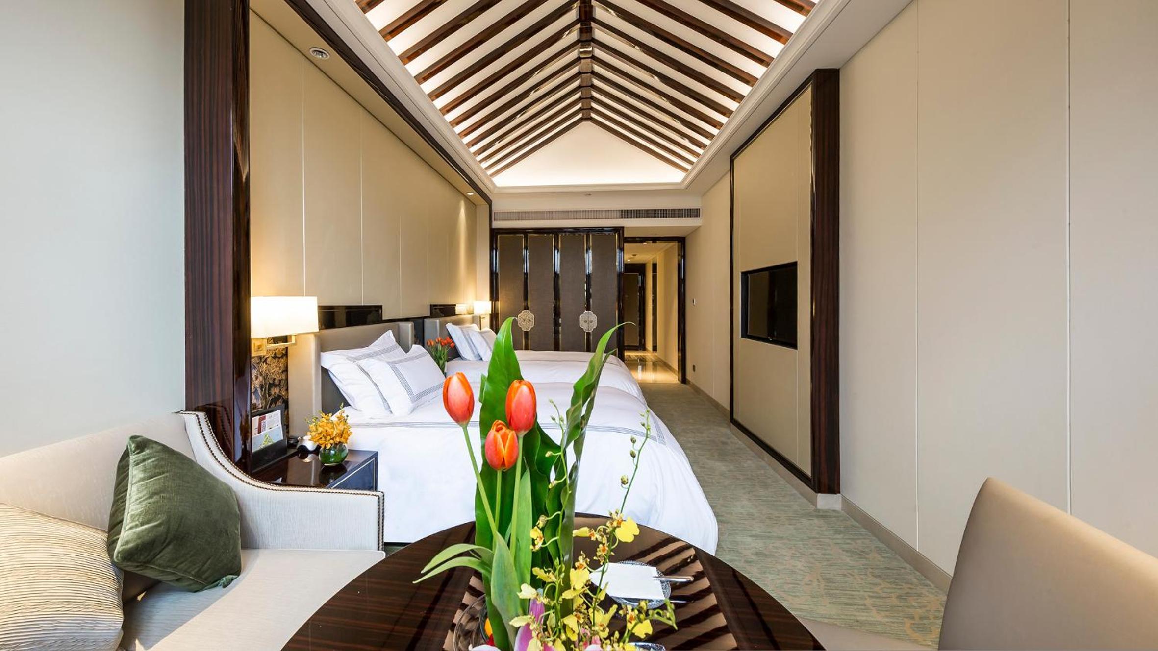Superior Twin Room with Garden View photo 3
