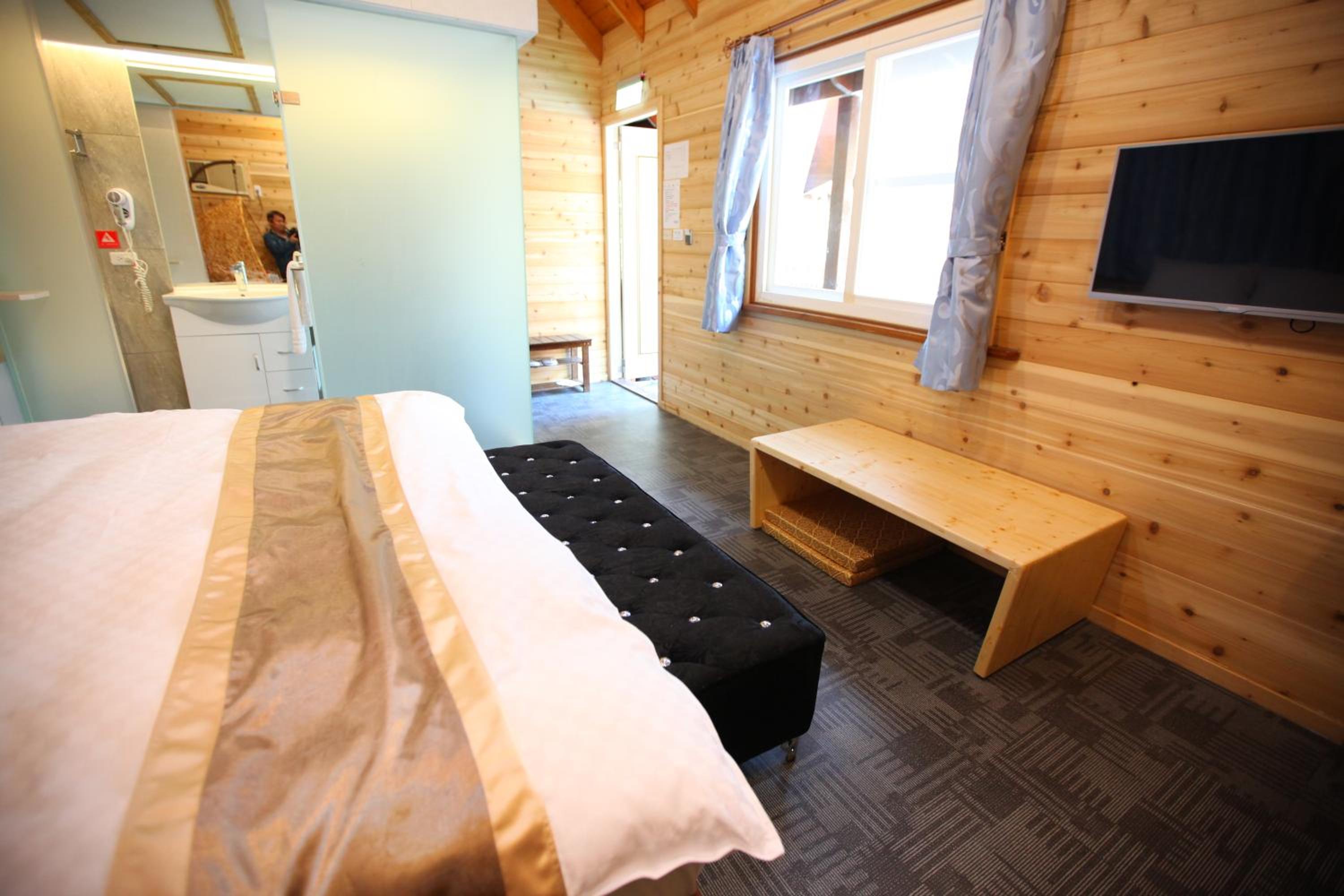 Superior Chalet photo 3