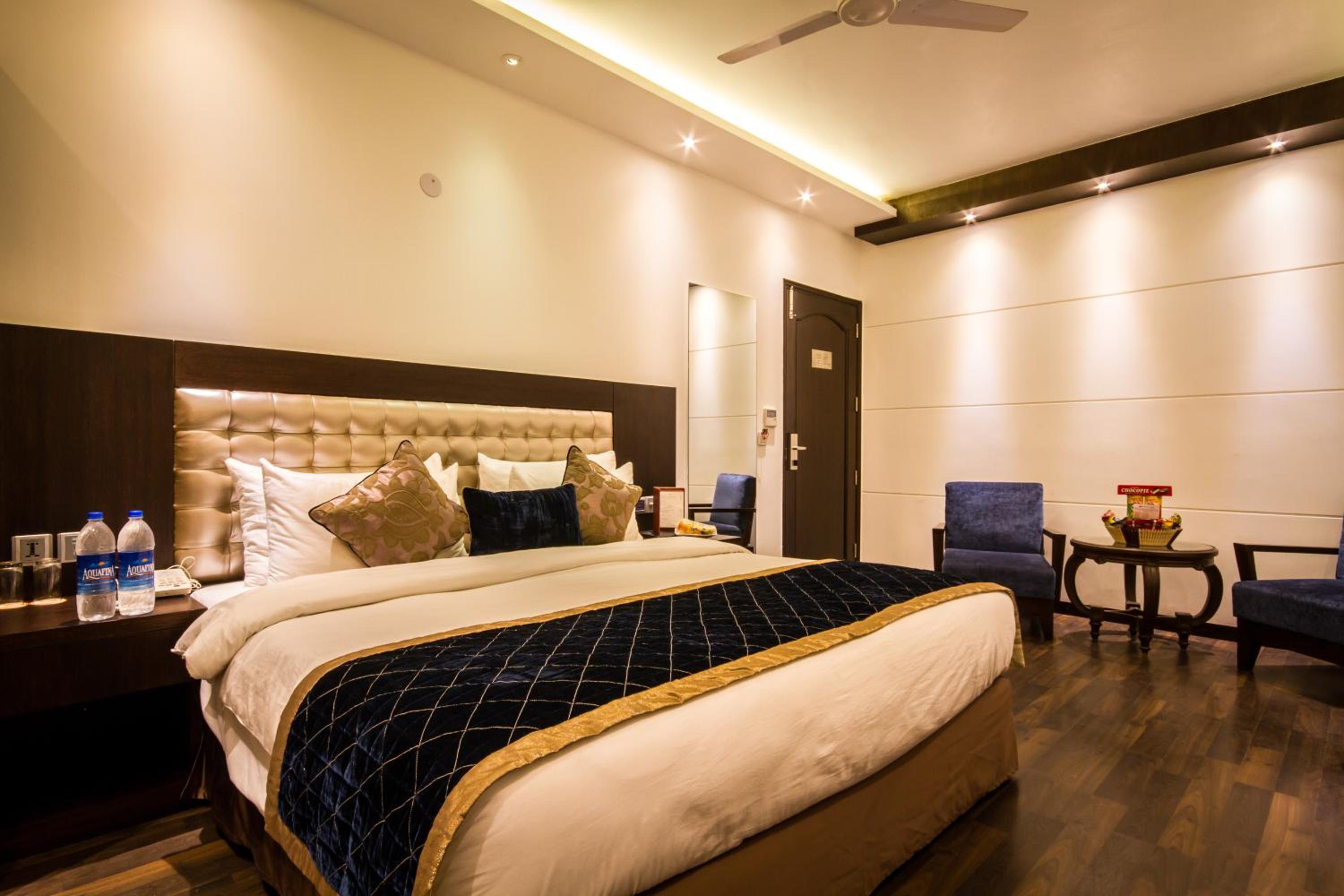 Executive Room with Free Airport Pickup photo 2