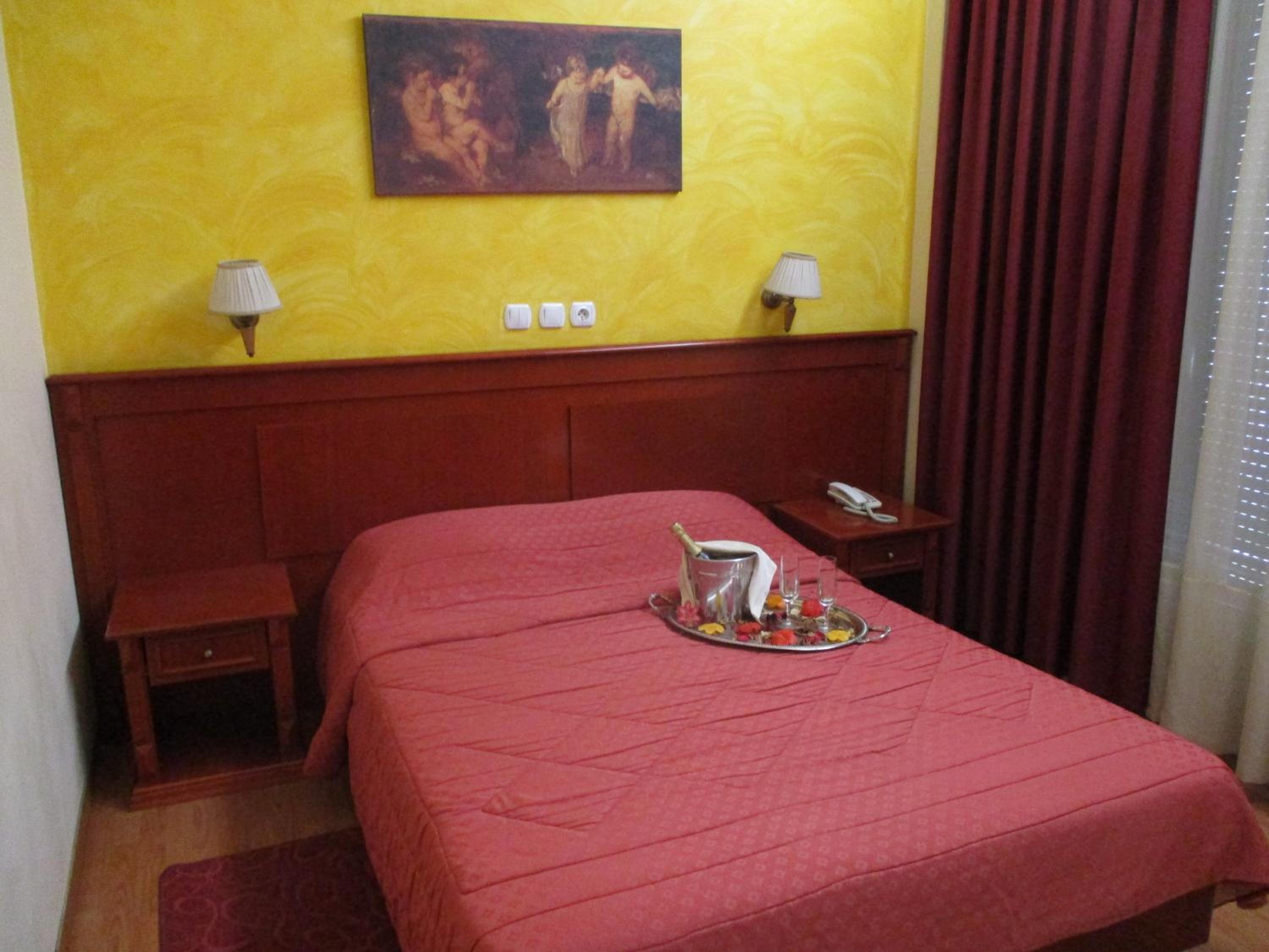 Double or Twin Room photo 3
