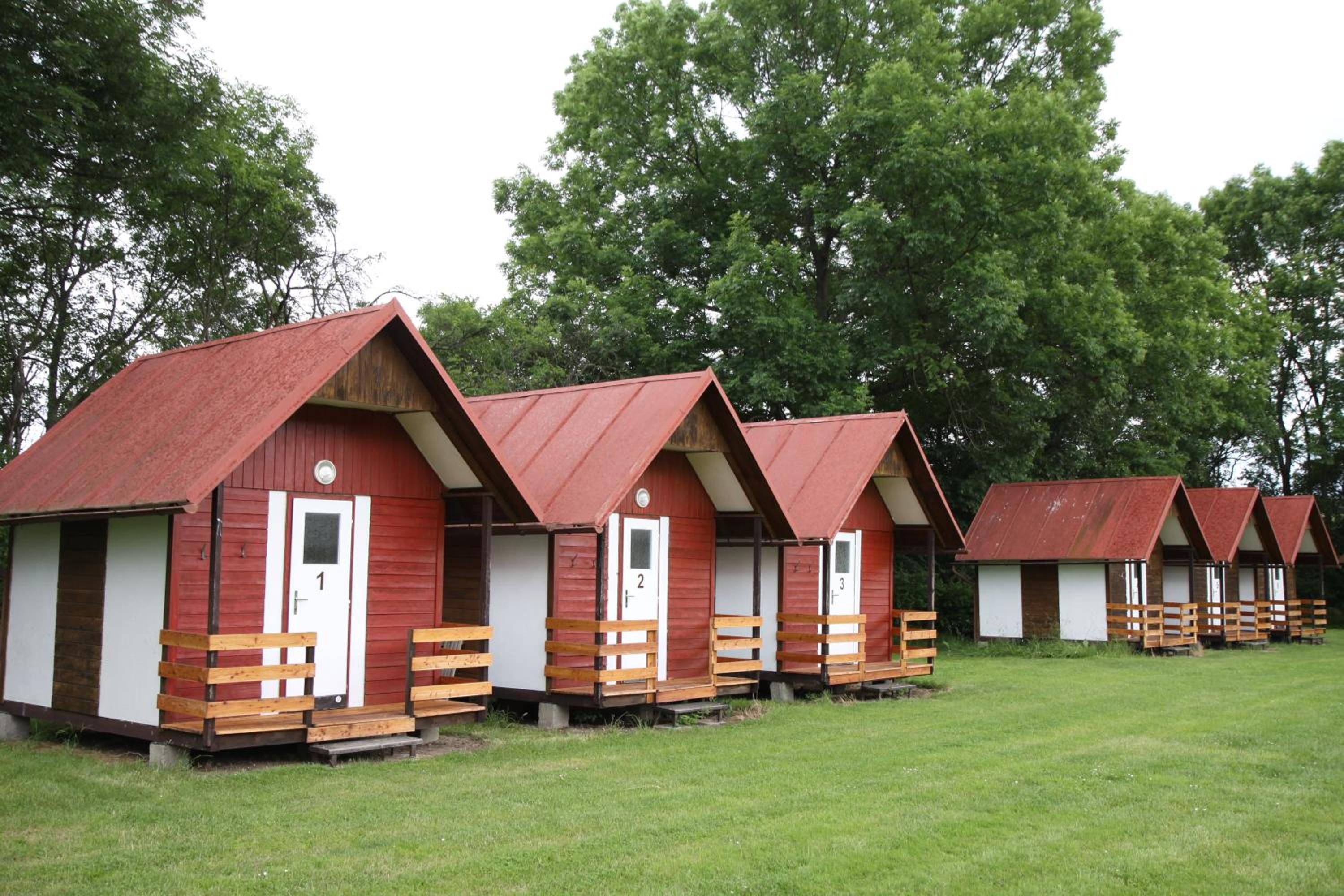 Summer Cottage with Shared Bathroom (2 adults) photo 1