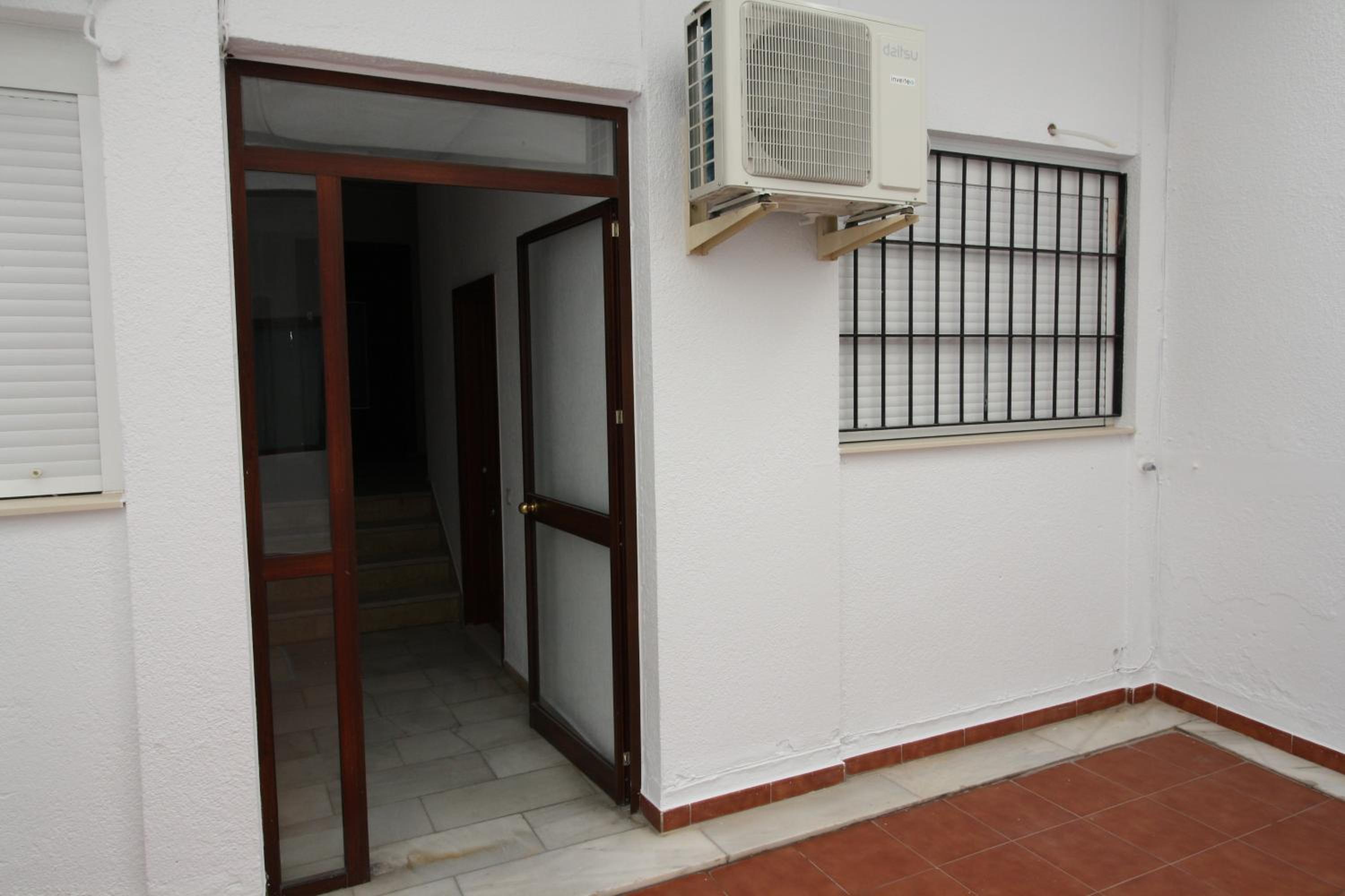 Apartment - Photo 10