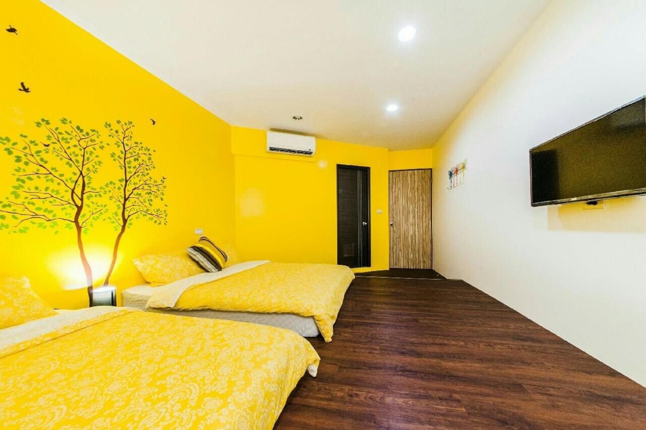 Quadruple Room with Private Bathroom photo 3