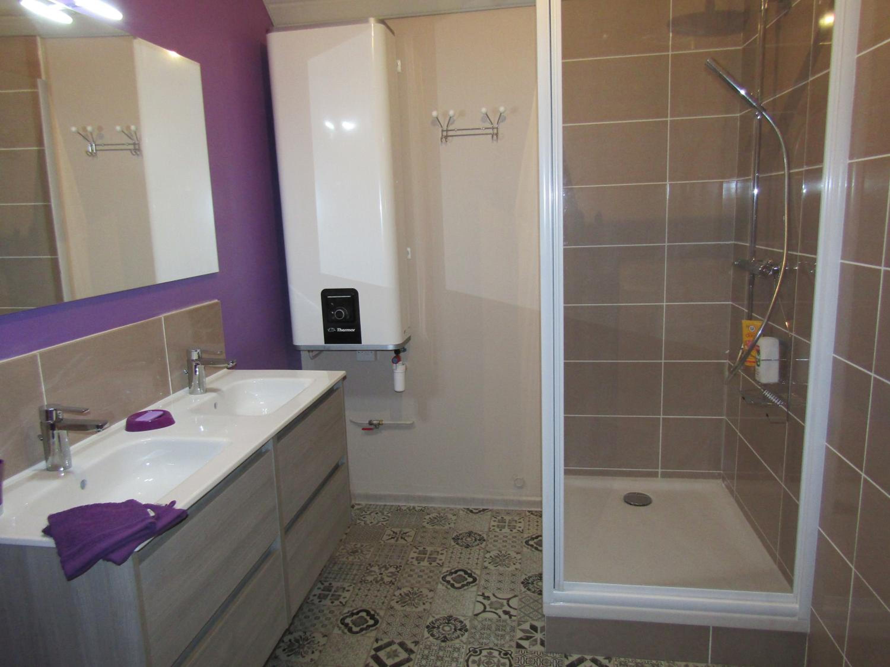 Three-Bedroom House - Photo 11