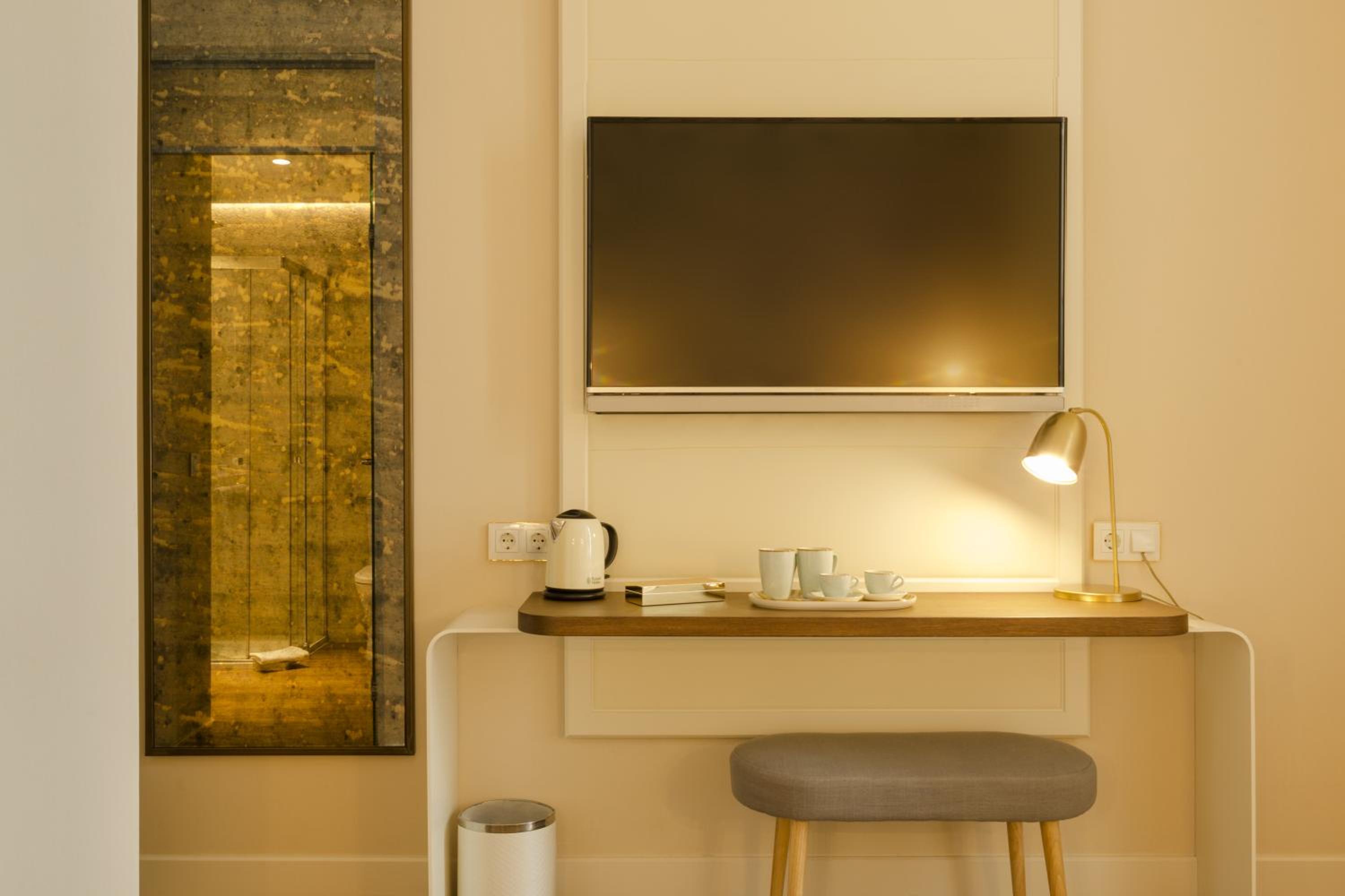Triple Room - Photo 11