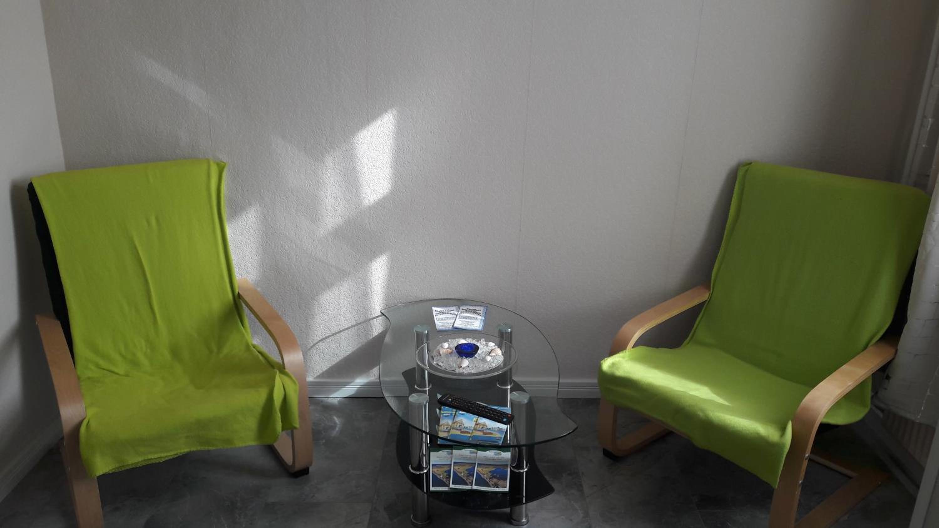 Budget Double Room - Photo 2