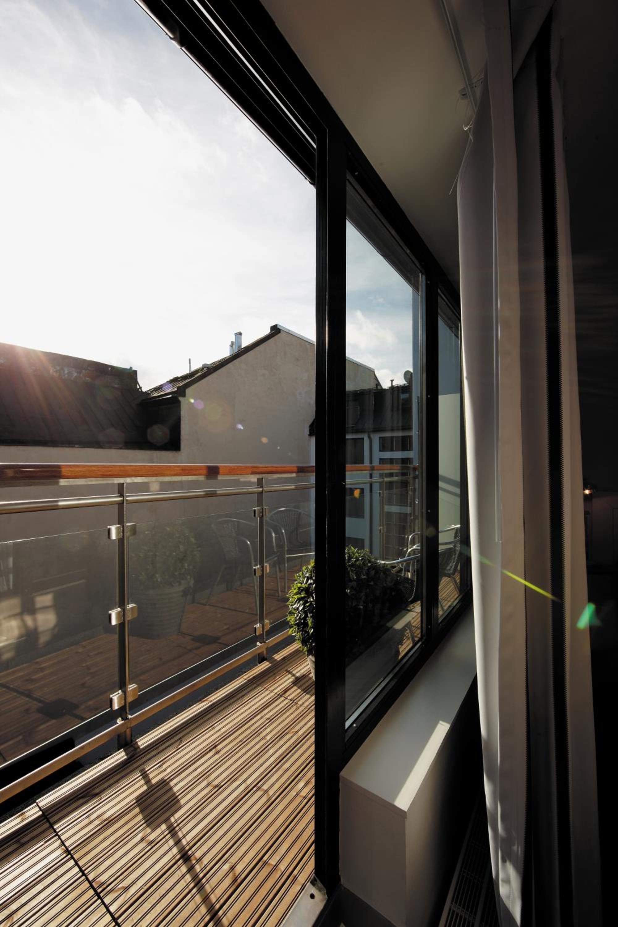 Lux Double or Twin Room - Photo 6