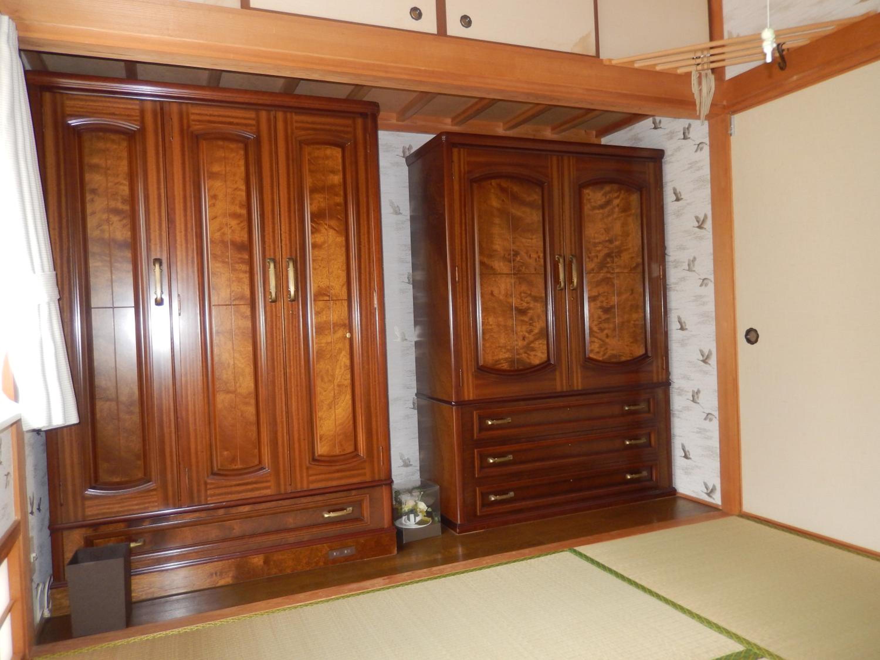 Four-Bedroom House - Photo 3