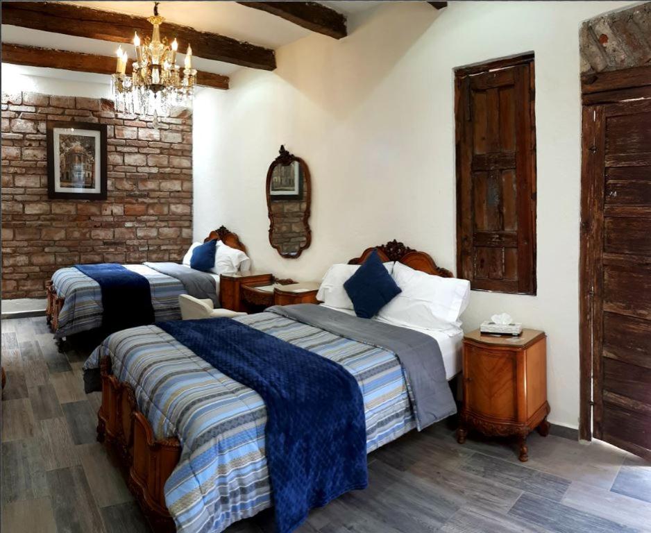 Suite photo 1