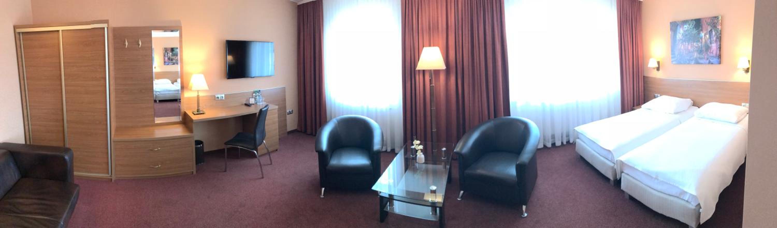Deluxe Double Room - Photo 1