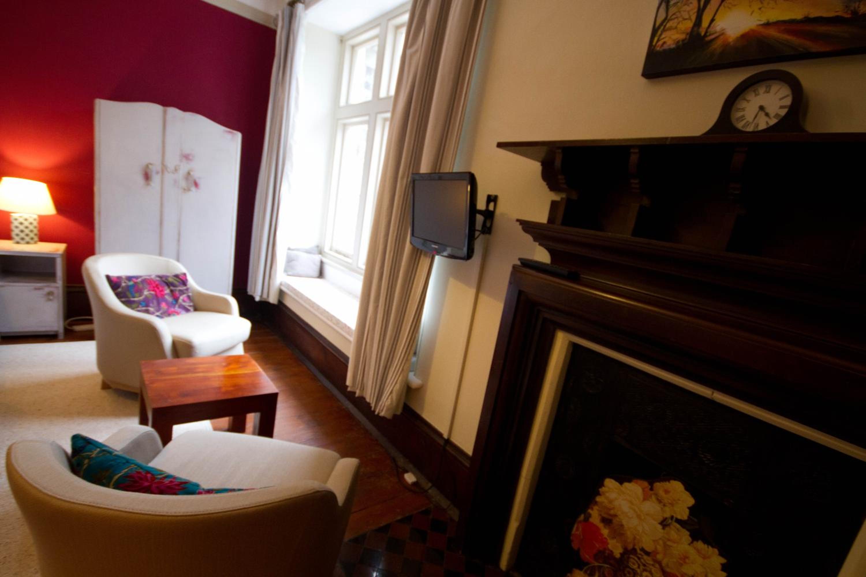 Standard King Room photo 2