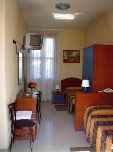 Double or Twin Room with Shared Bathroom