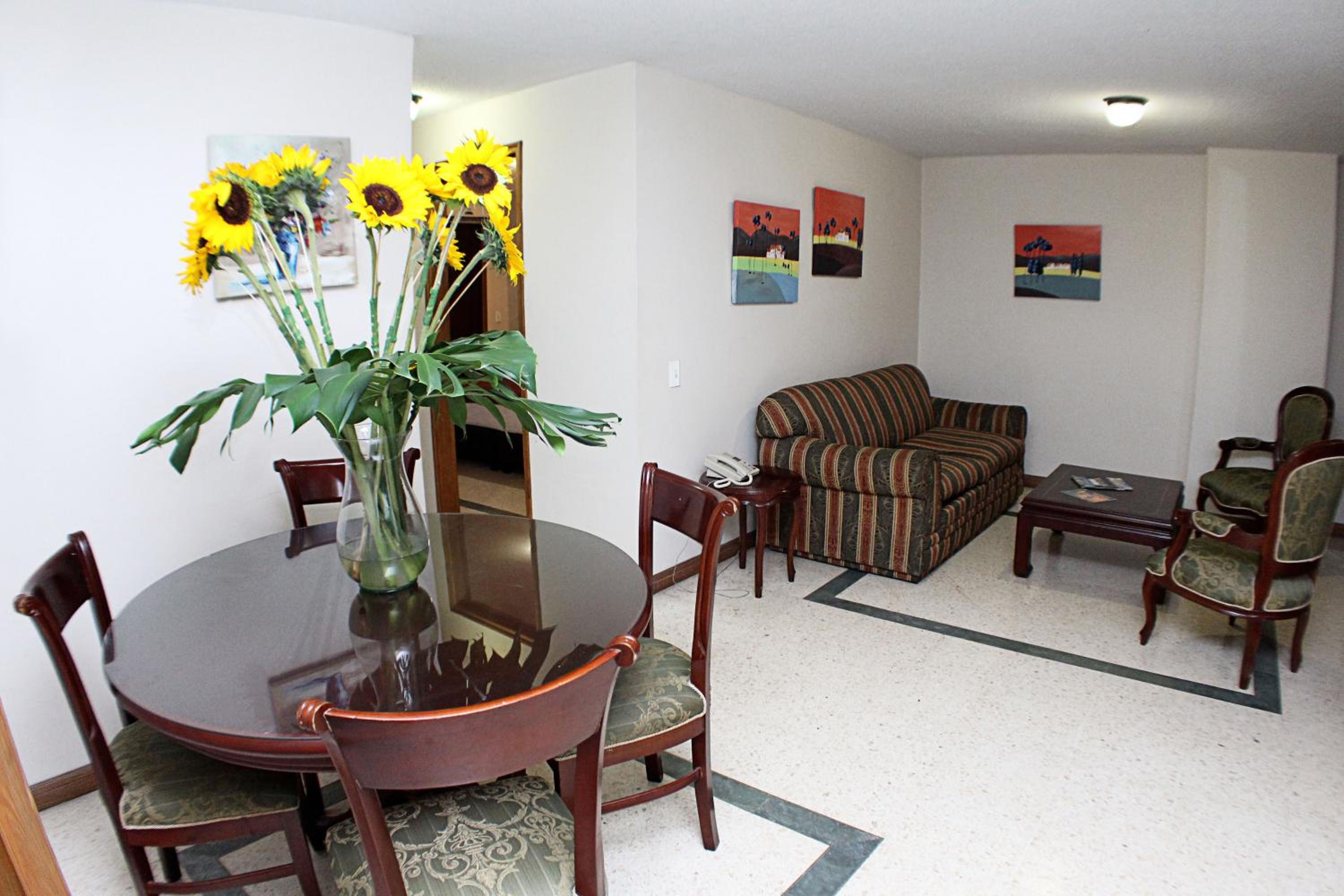 Two-Room Apartment - Photo 9