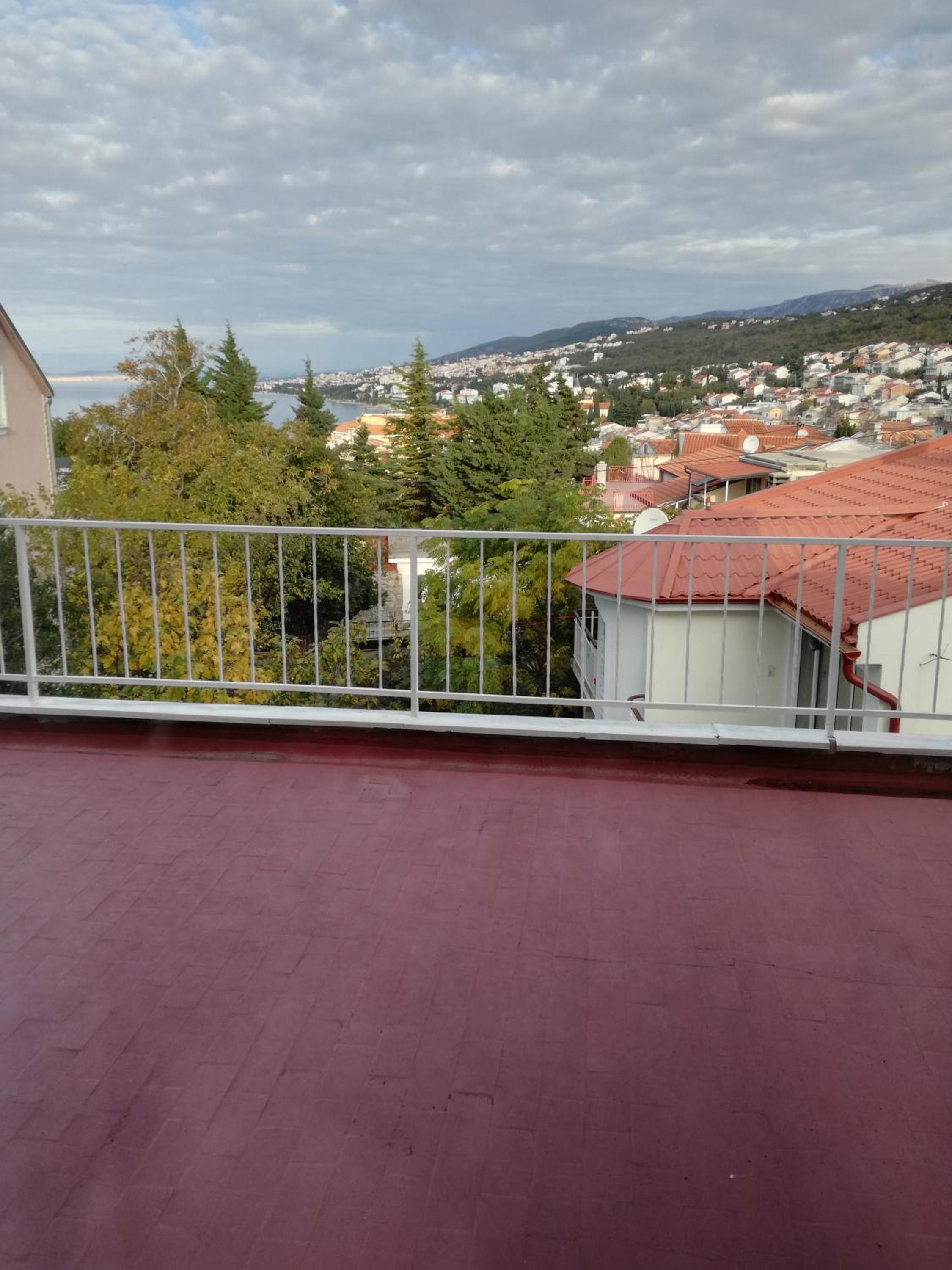 Apartment with Sea View photo 3