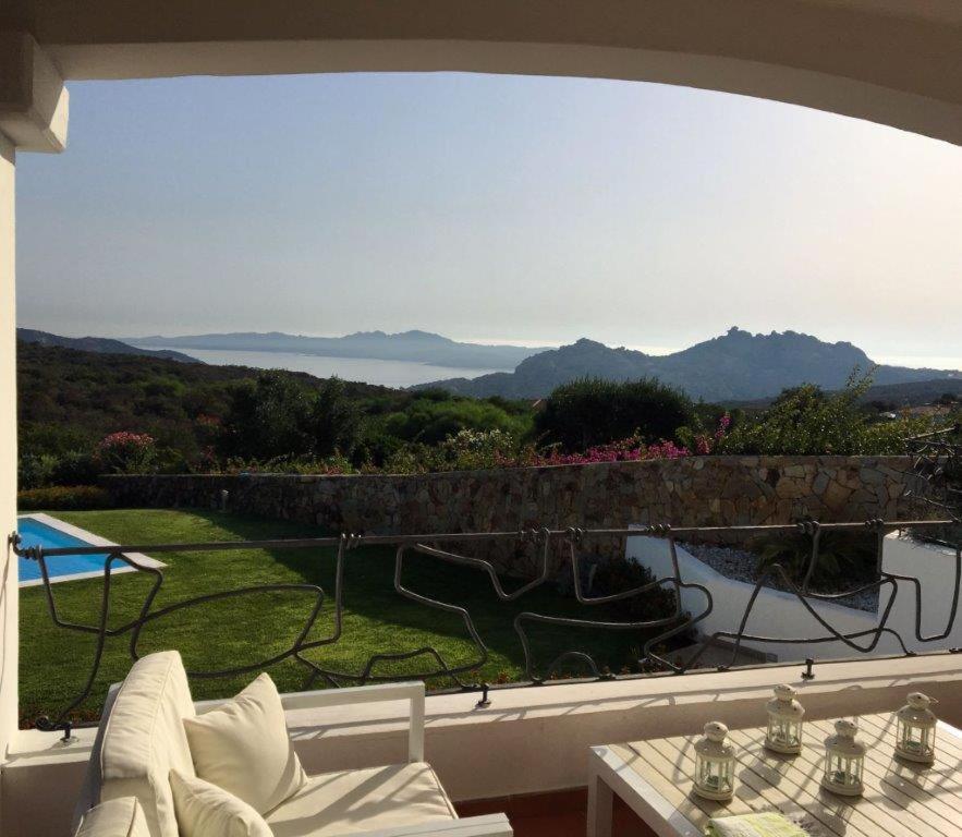 Four-Bedroom Villa with Private Pool photo 3