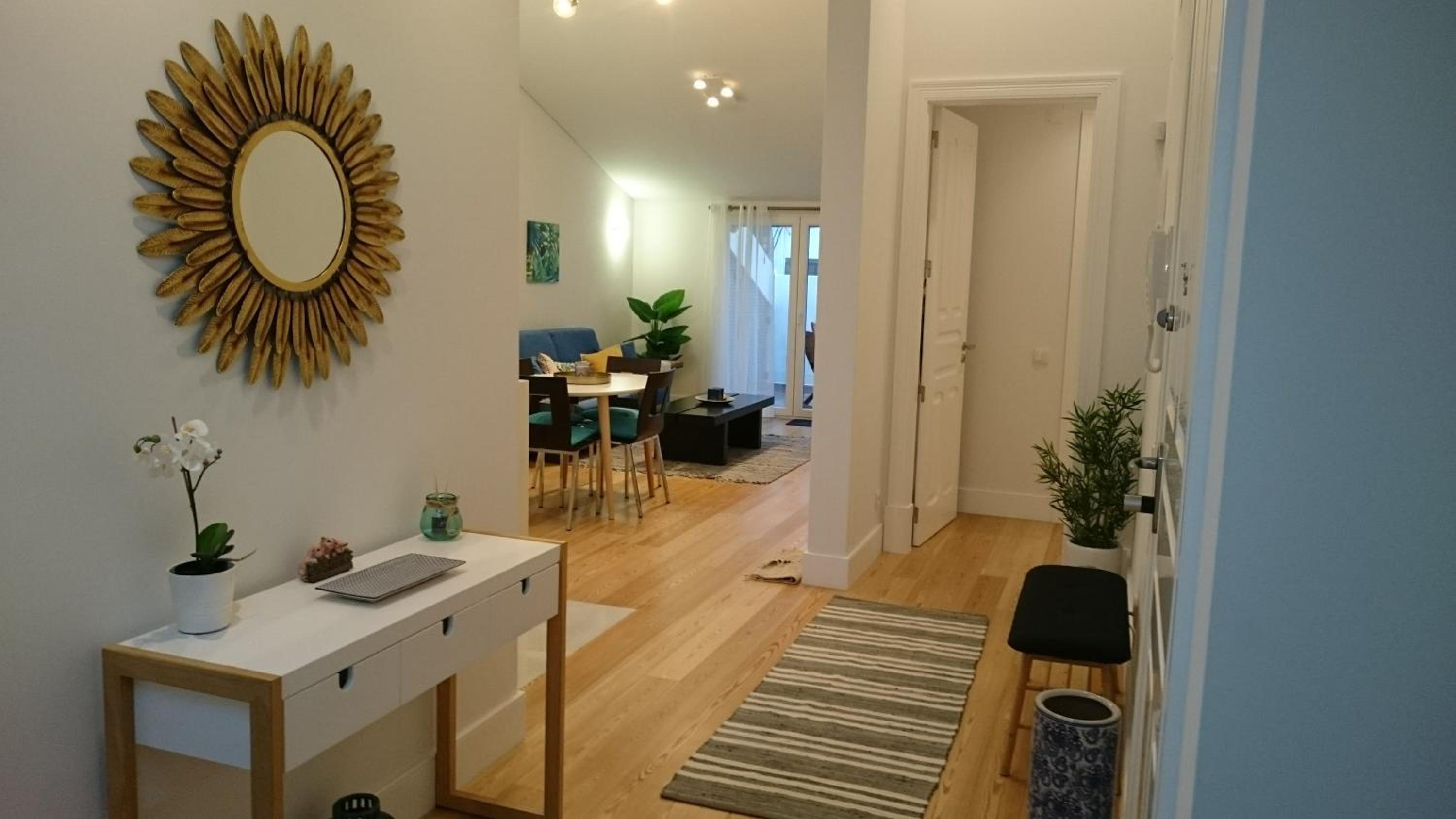 Apartment - Photo 4