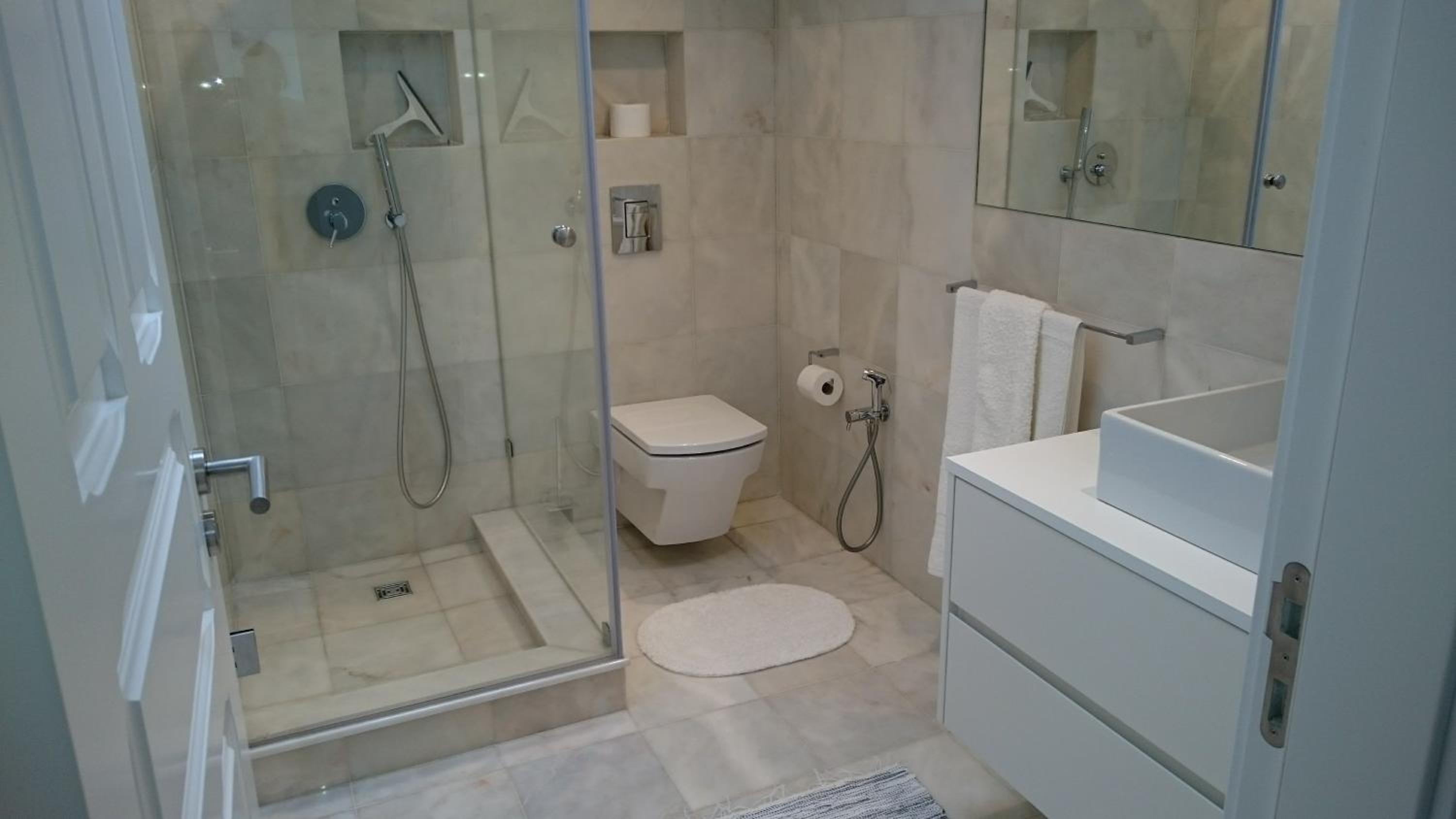 Apartment - Photo 20