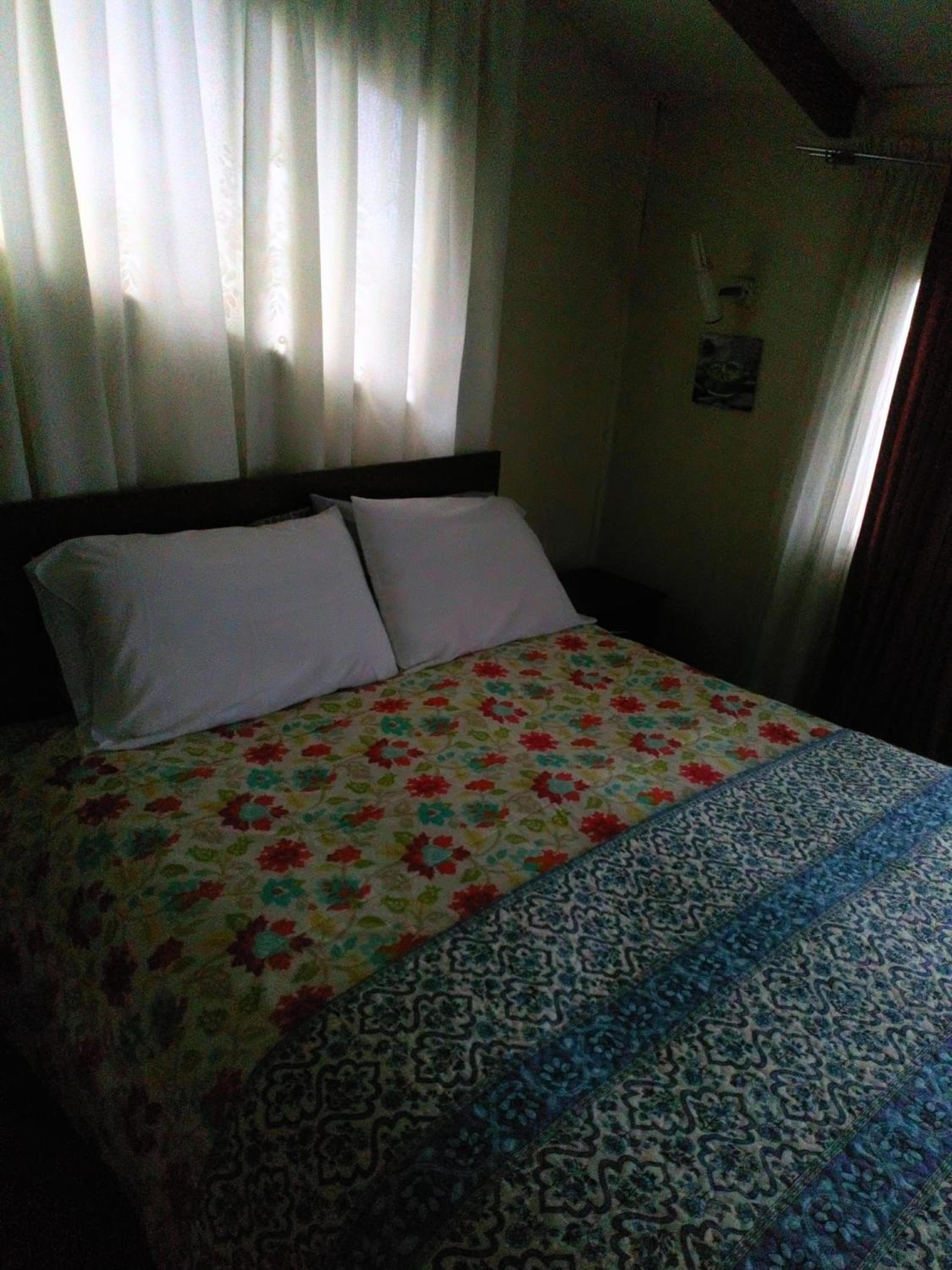Standard Double Room photo 2
