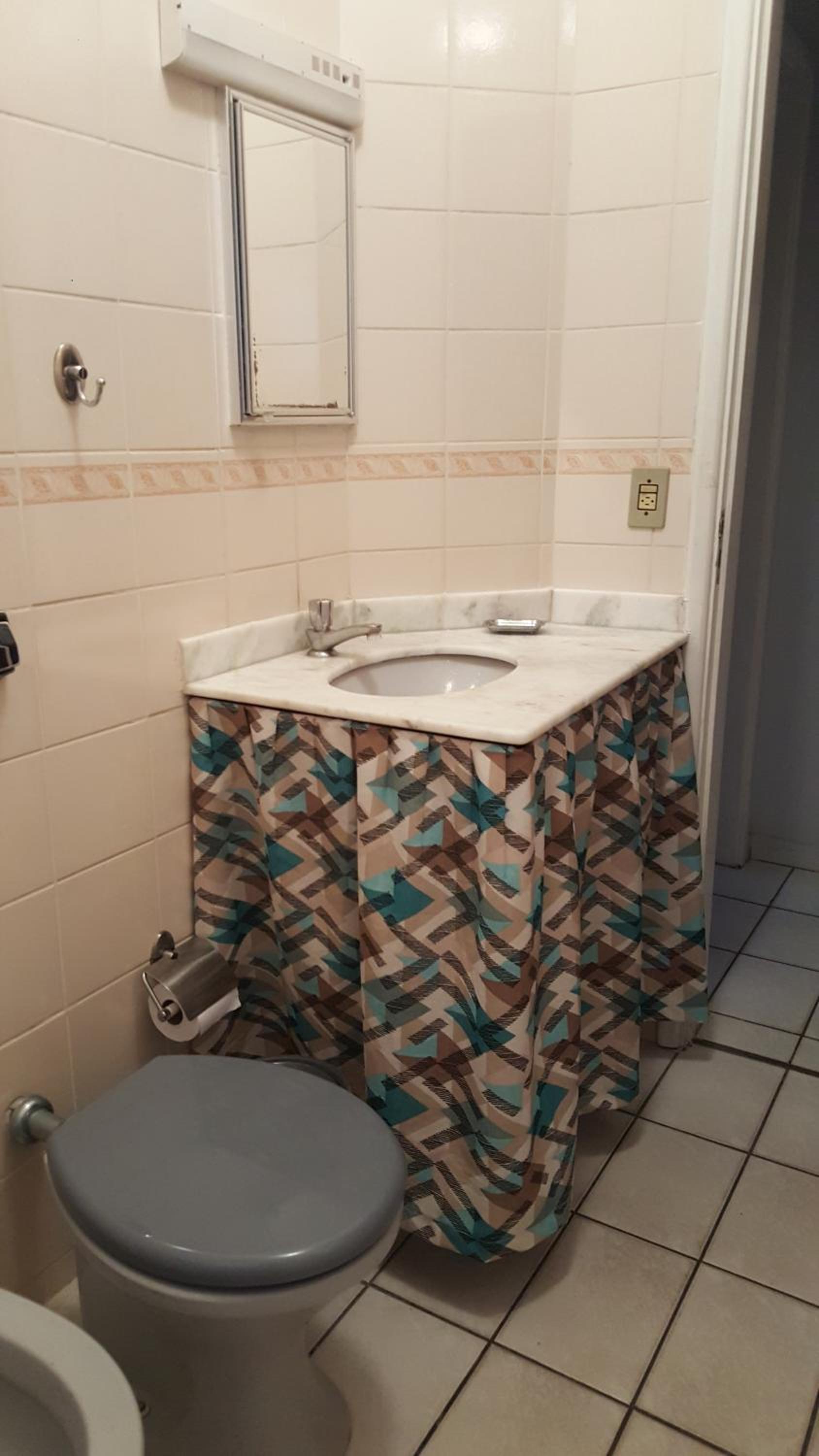Three-Bedroom Apartment - Photo 15