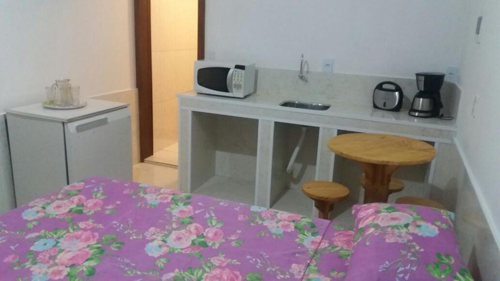 Quadruple Room with Private Bathroom - Photo 10