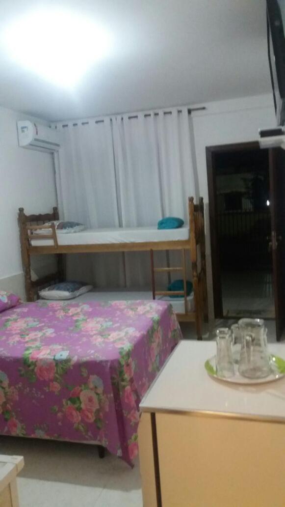 Quadruple Room with Private Bathroom - Photo 8